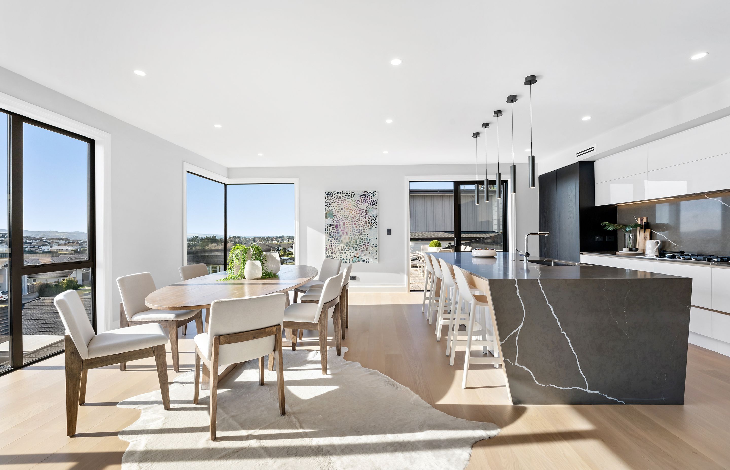 Colonial Drive, Silverdale