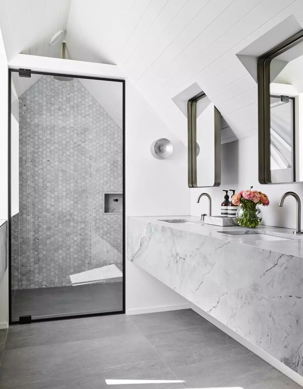 ##^^Coogee, Gordon Ave