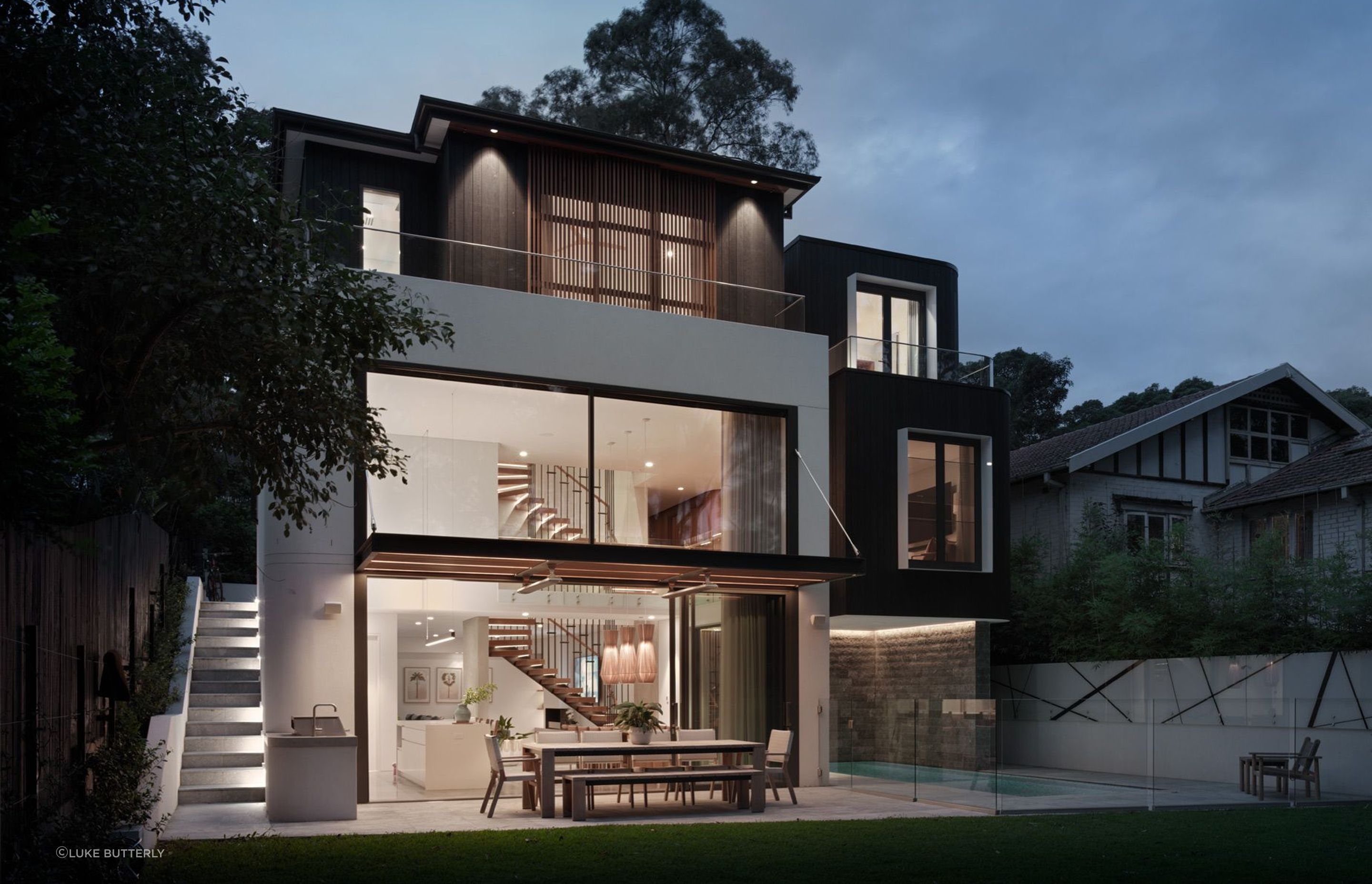 ^^Austin House