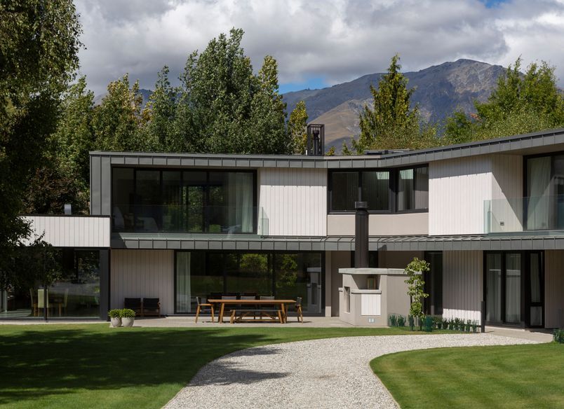 Speargrass, Queenstown