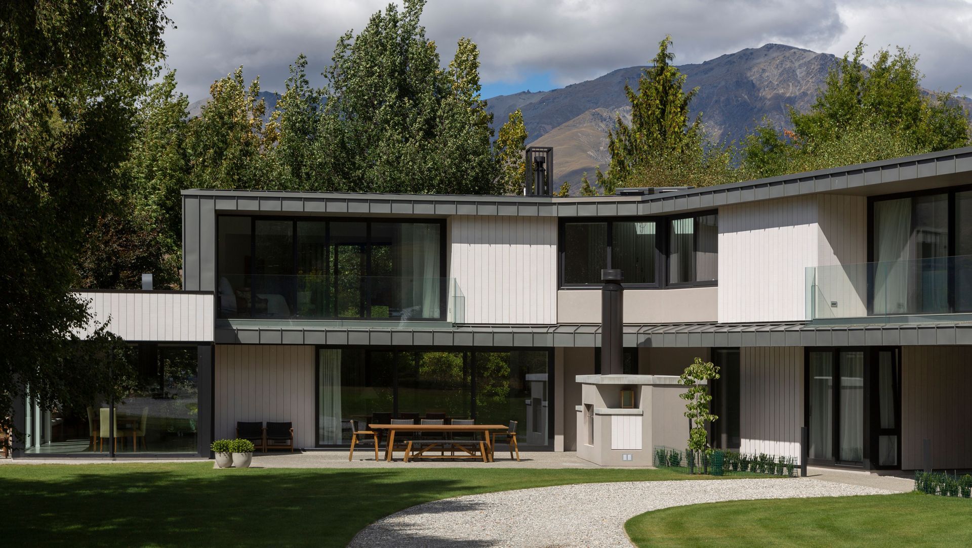Speargrass, Queenstown banner