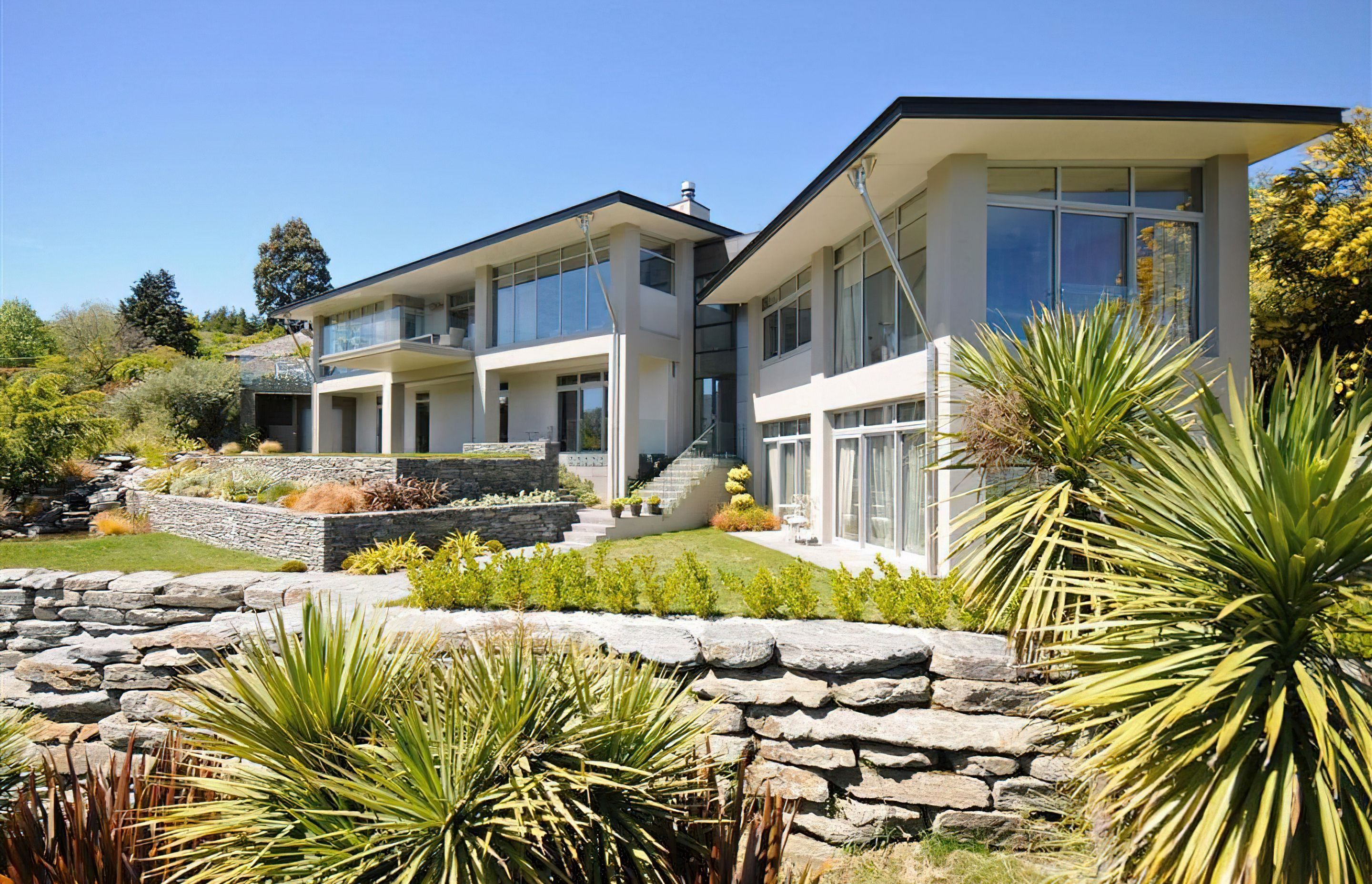 Lake Hayes Luxury Home