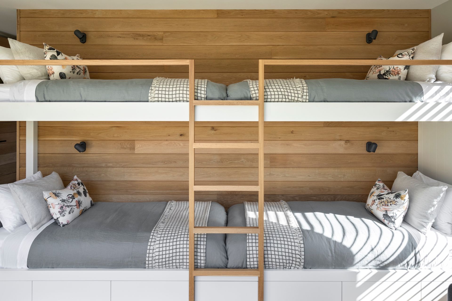 5917-Closeburn-Lodge-Whitaker-Architects-Devitt-20-ap-compressed.jpg