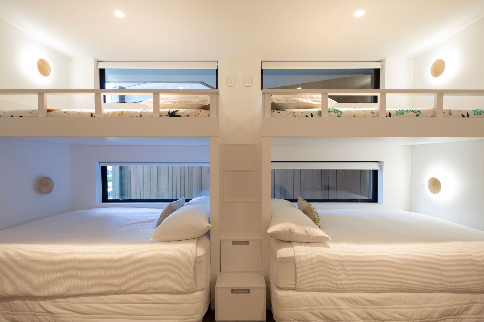 Queenstown Property | Warren & Mahoney Architects, Summit Build