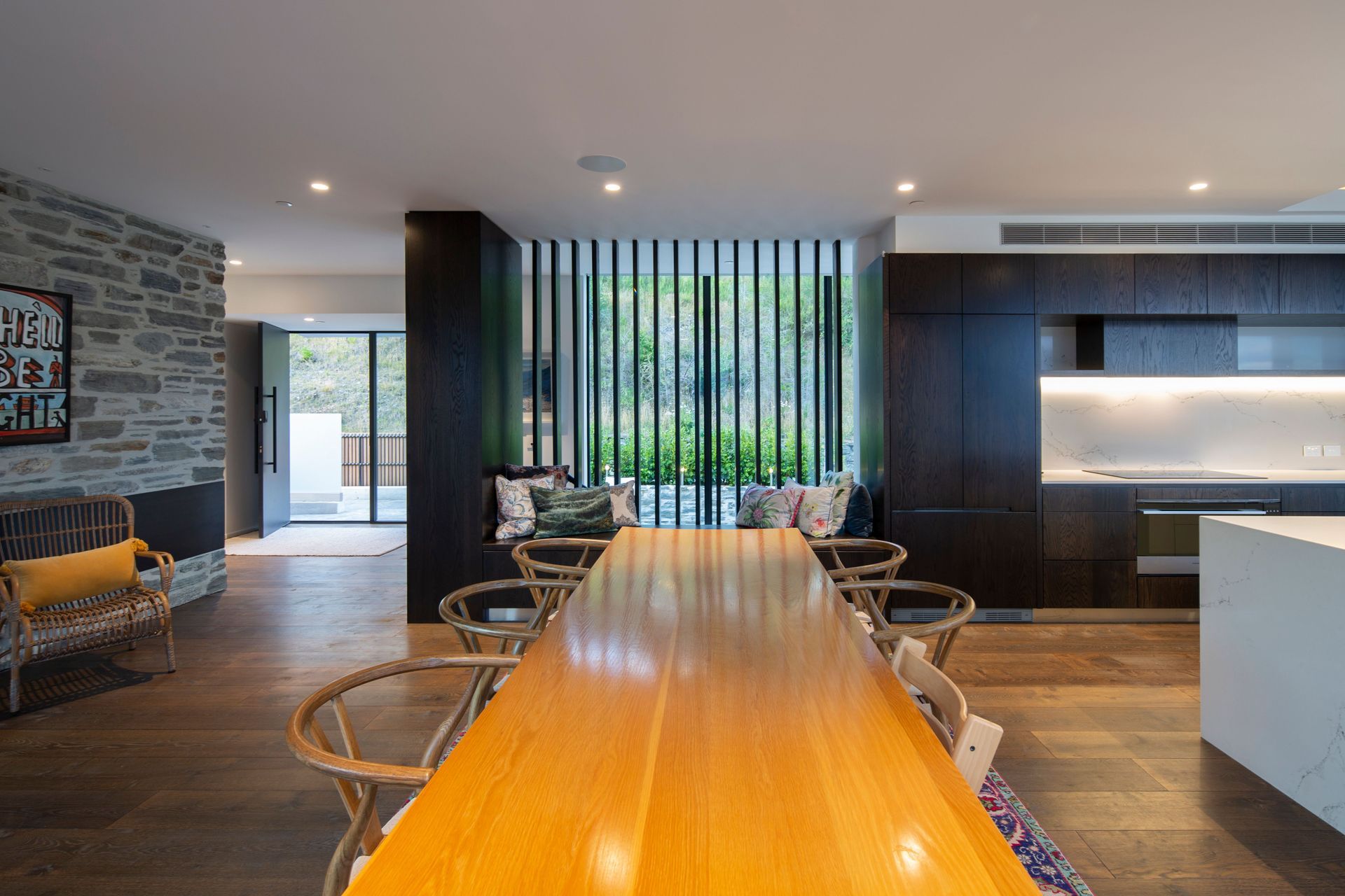 Queenstown Property | Warren &amp; Mahoney Architects, Summit Build
