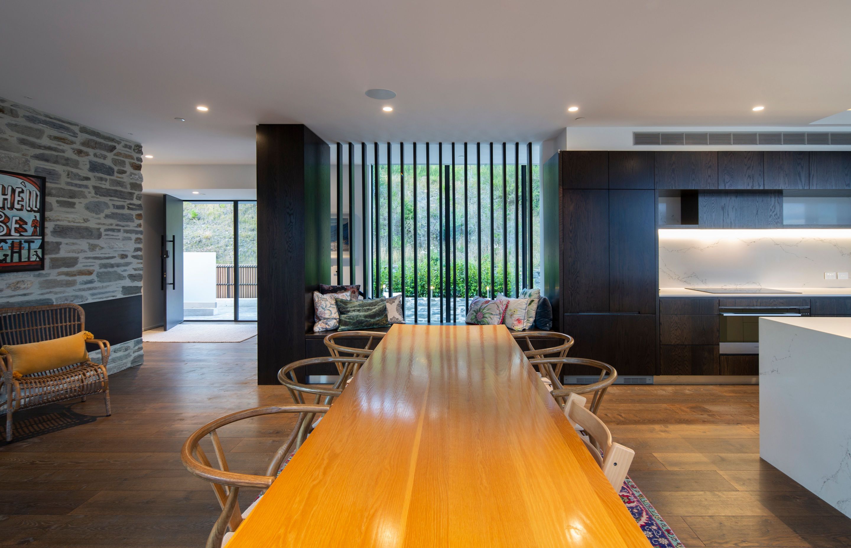 Queenstown Property | Warren &amp; Mahoney Architects, Summit Build