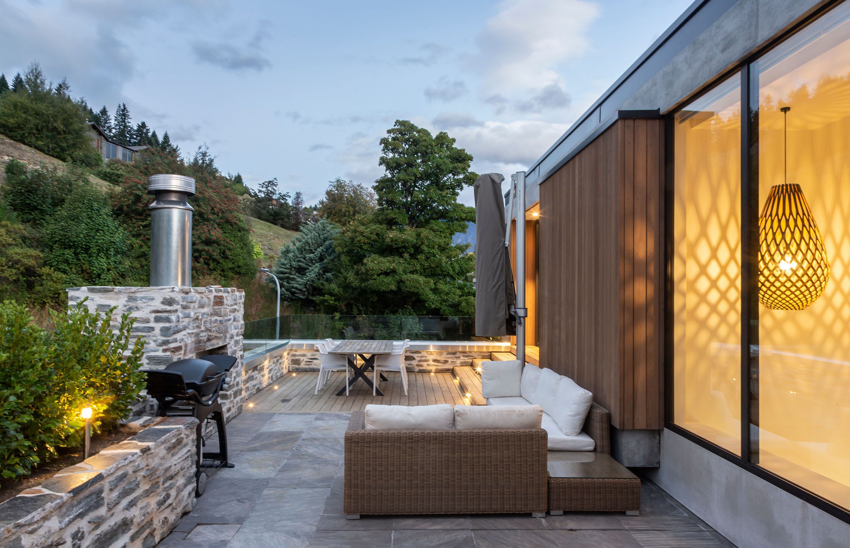 Queenstown Property | Warren & Mahoney Architects, Summit Build