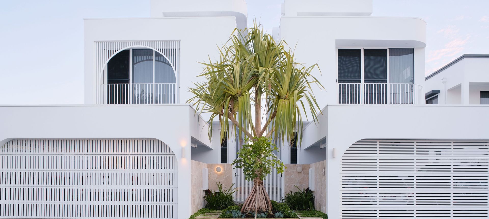 Rebecca Court Villas banner