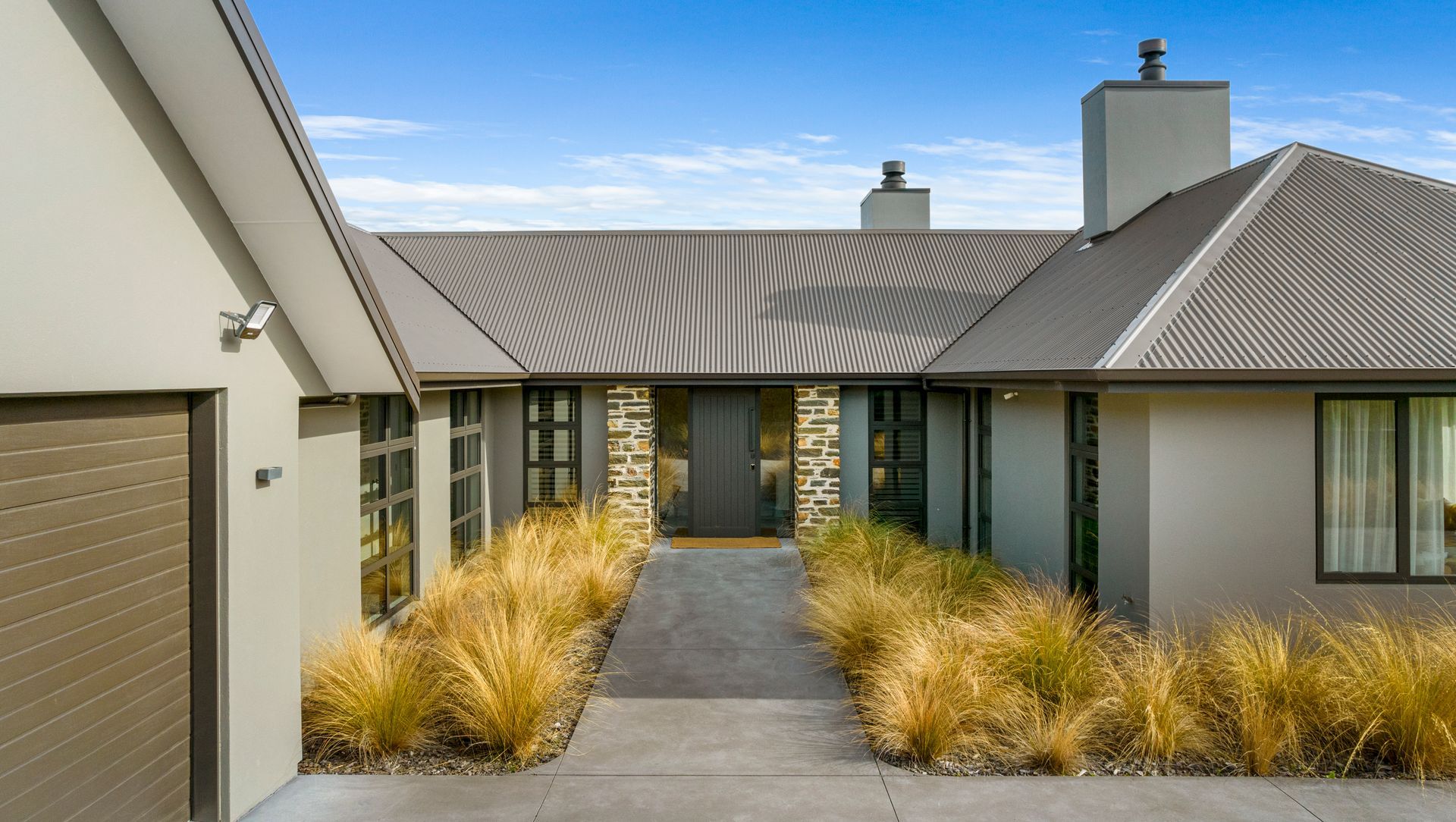 Springvale Road Delight banner