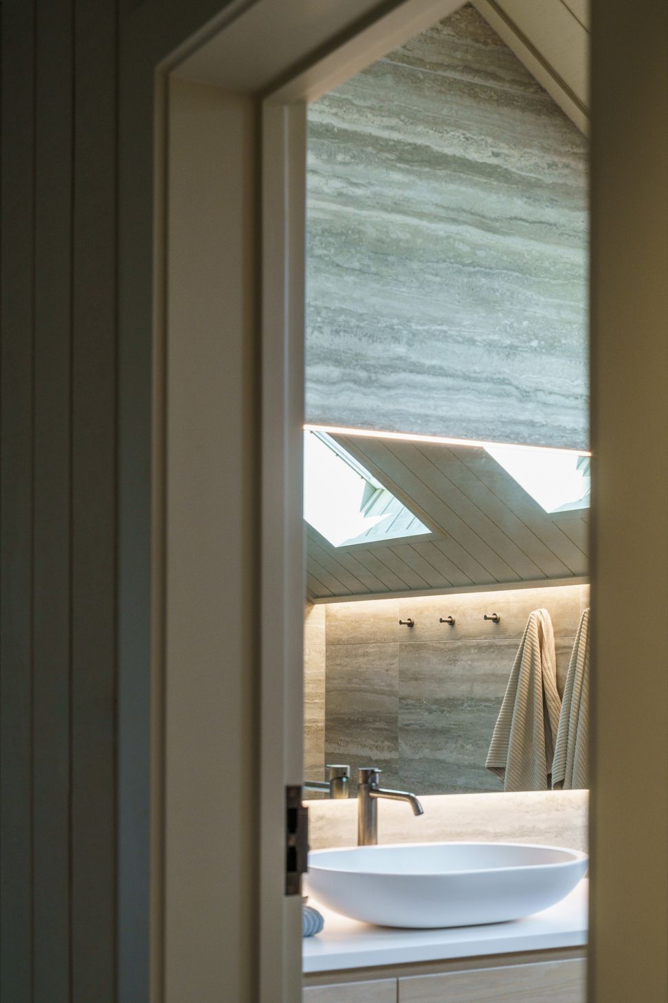 6331-Mill-Farm-Residence-Whitaker-Architects-Larkin-19-ap-compressed.jpg