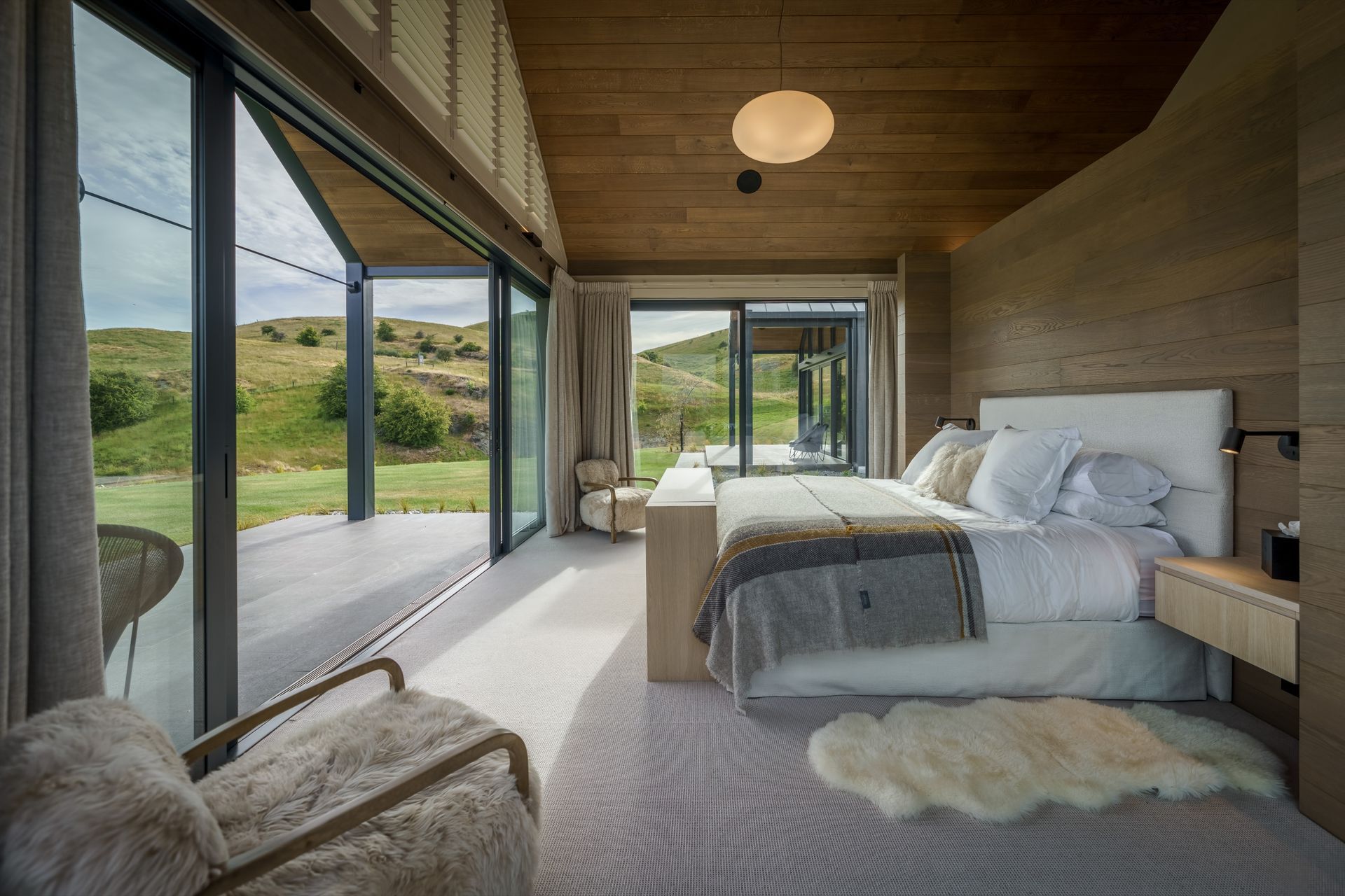 6331-Mill-Farm-Residence-Whitaker-Architects-Larkin-8-ap-compressed.jpg