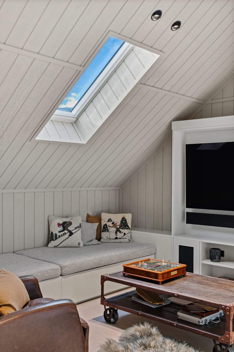 6331-Mill-Farm-Residence-Whitaker-Architects-Trinity-54-ap-compressed.jpg