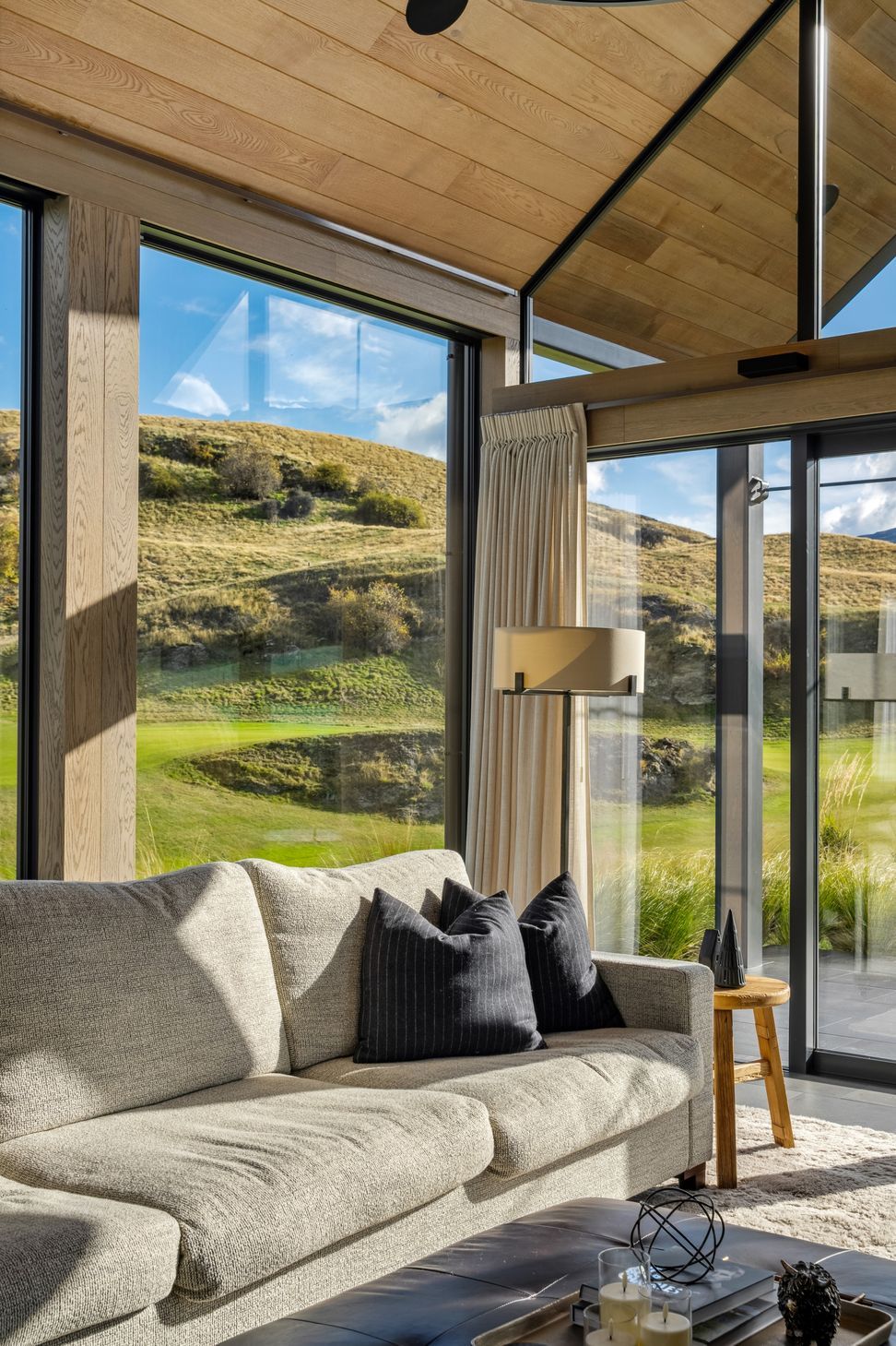 6331-Mill-Farm-Residence-Whitaker-Architects-Trinity-57-ap-compressed.jpg