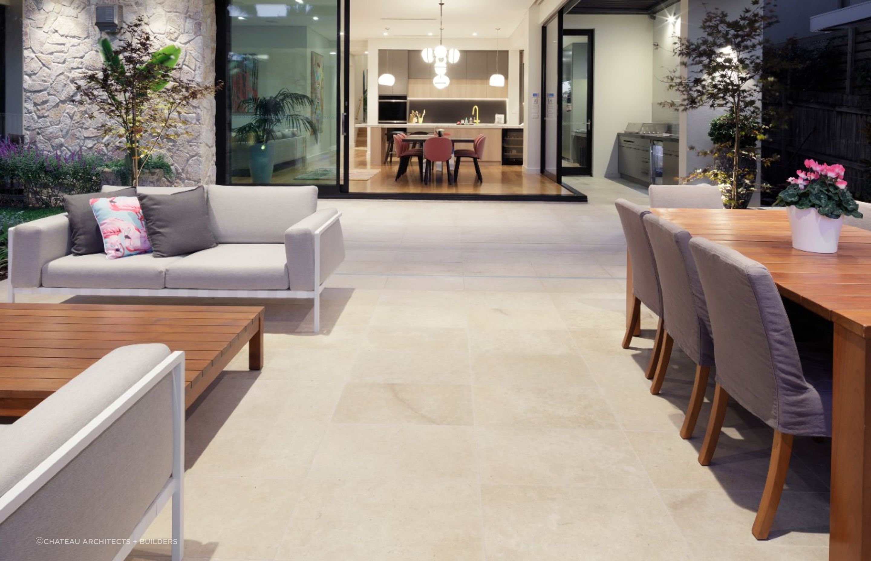 Lavarosa Limestone | Summit Wall Cladding | Chateau Architects + Builders | Crystal Pools | Green Coast Landscapers | Think Outside Gardens | One Four Interiors