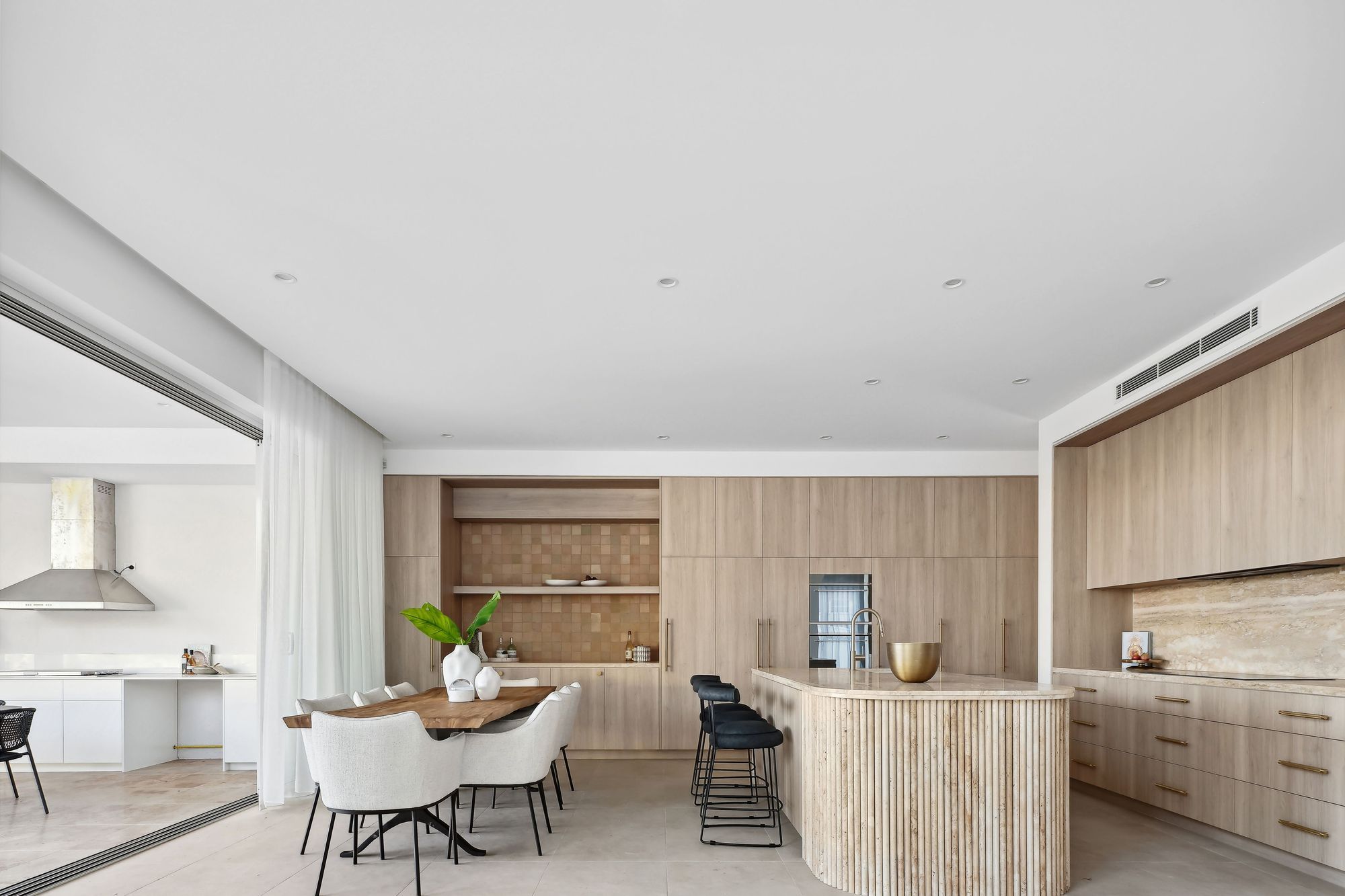 64BraysRoadConcordHighDiningkitchen.jpg