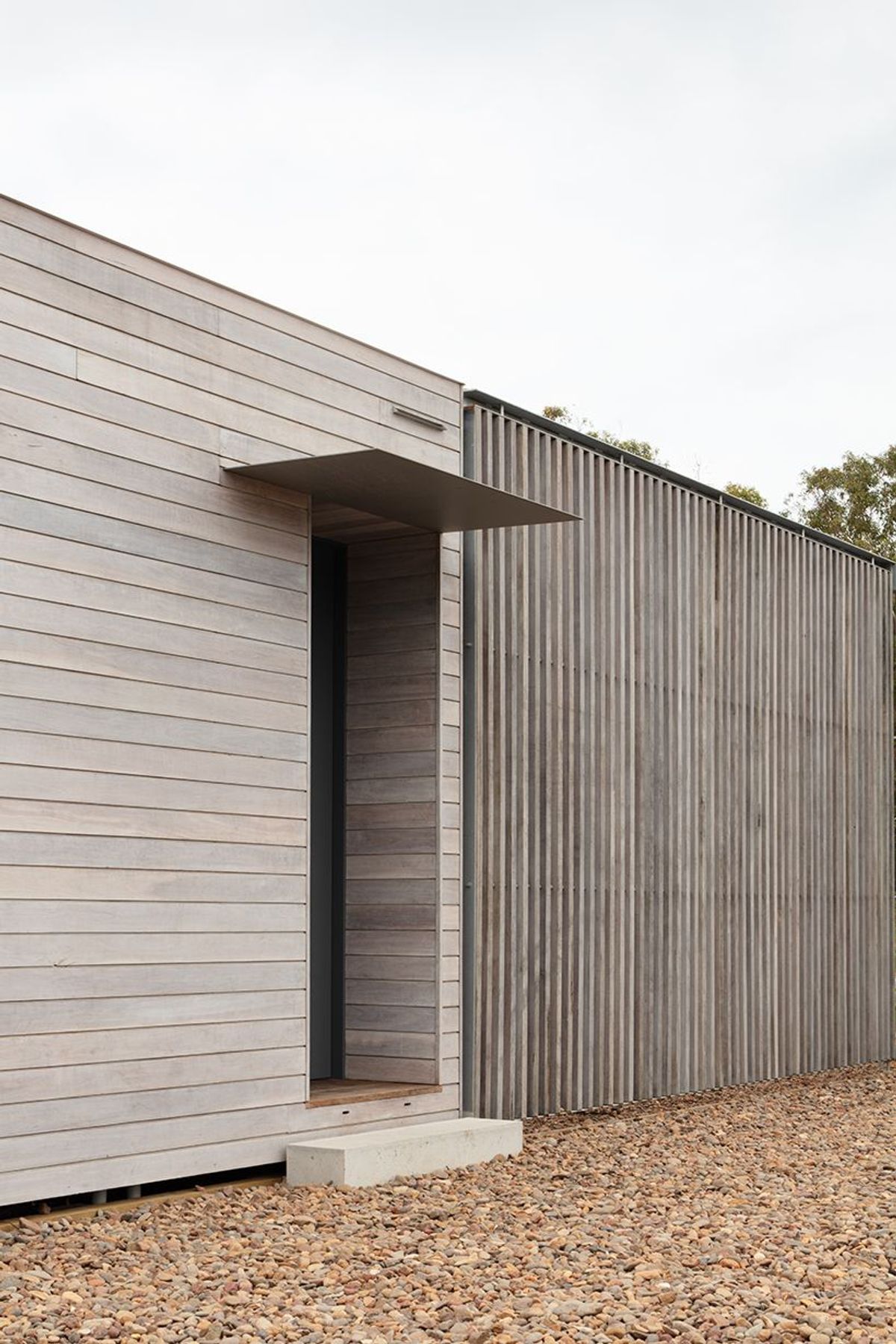 Courtyard House for Fabprefab