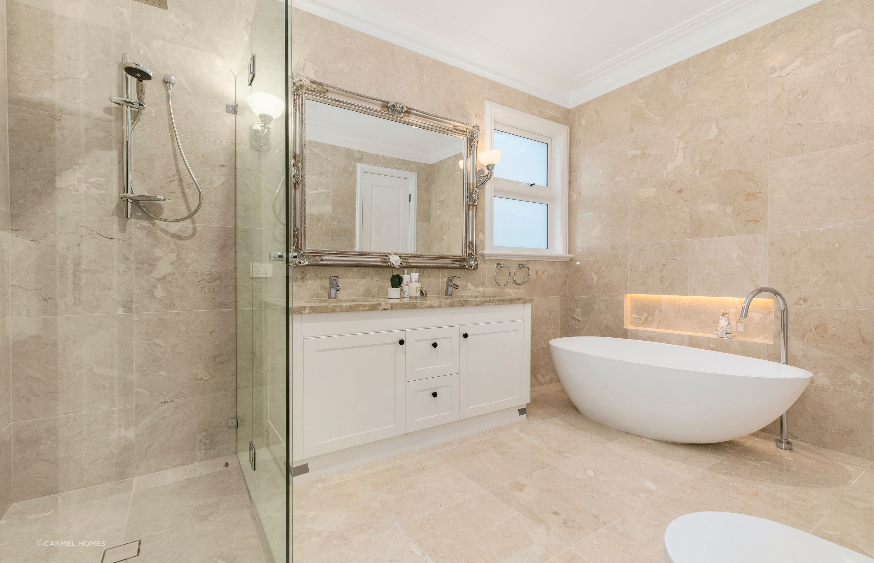 Sal De Vie - Luxury French Provincial Home