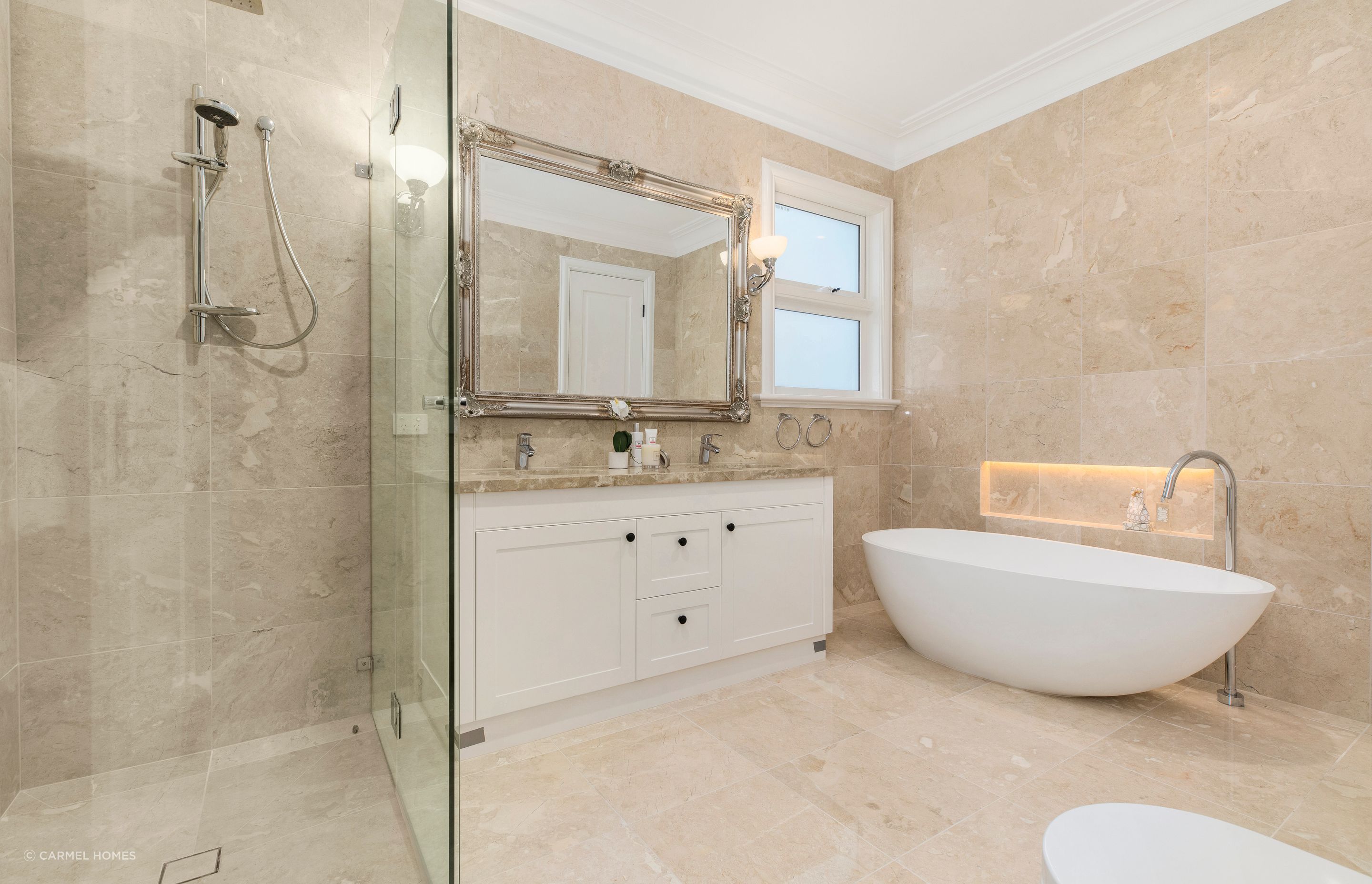 Sal De Vie - Luxury French Provincial Home
