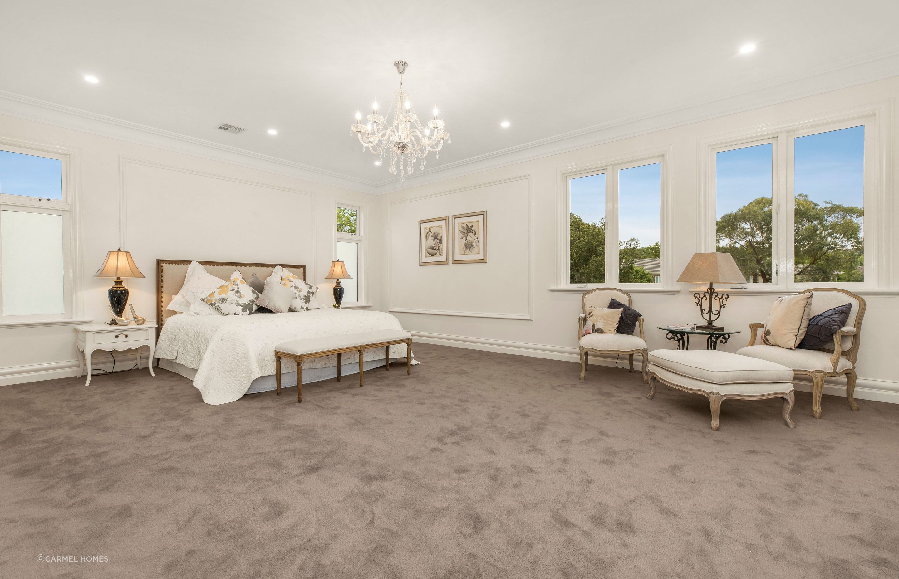 Sal De Vie - Luxury French Provincial Home