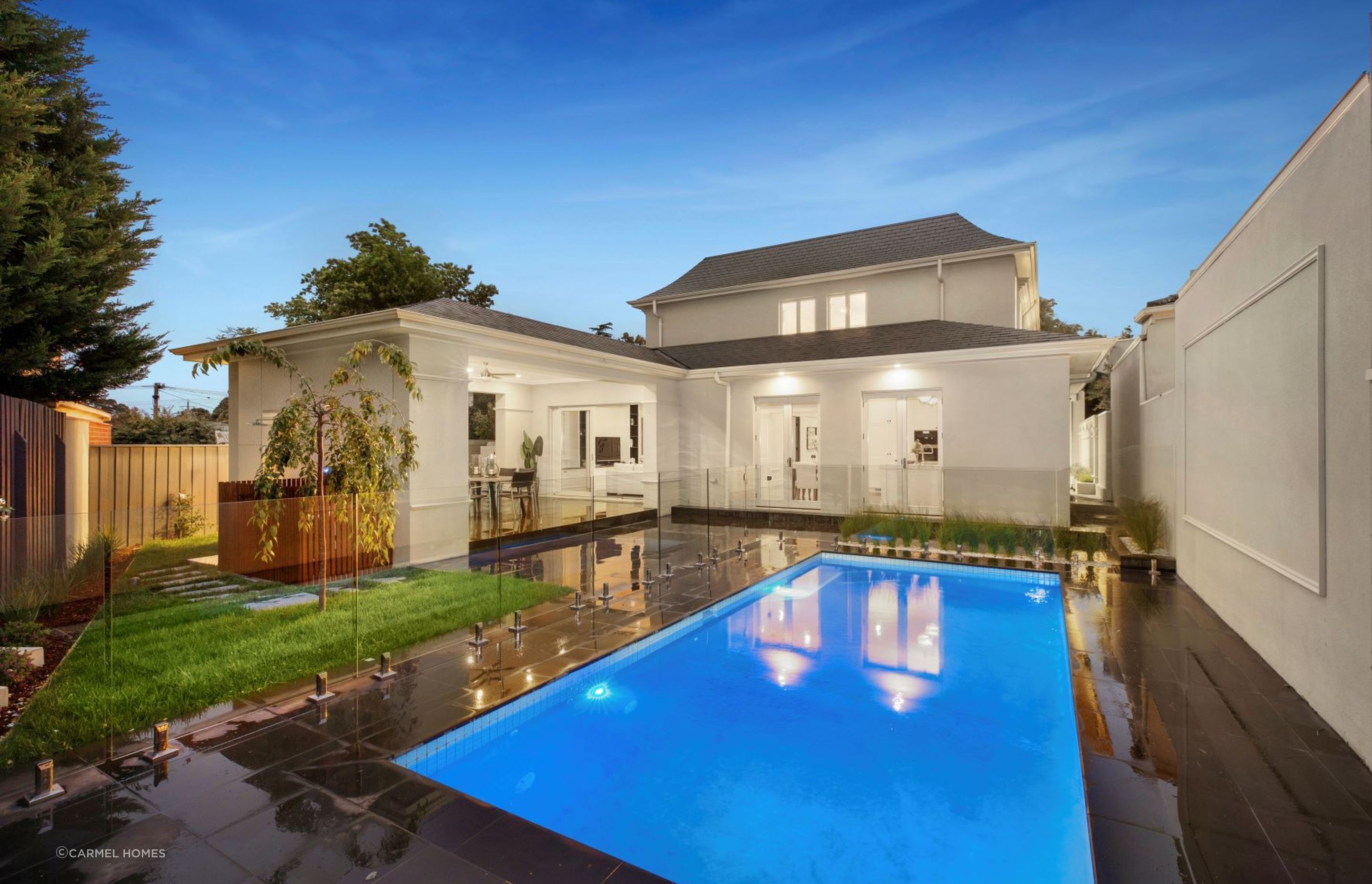 Sal De Vie - Luxury French Provincial Home