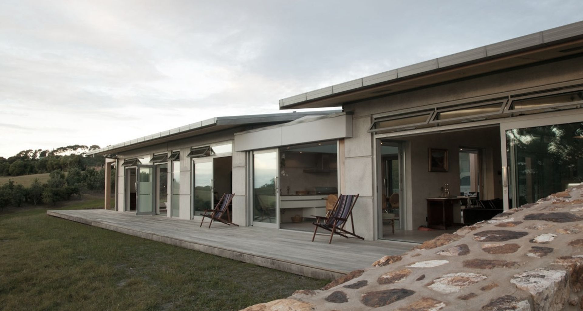Cable Bay banner