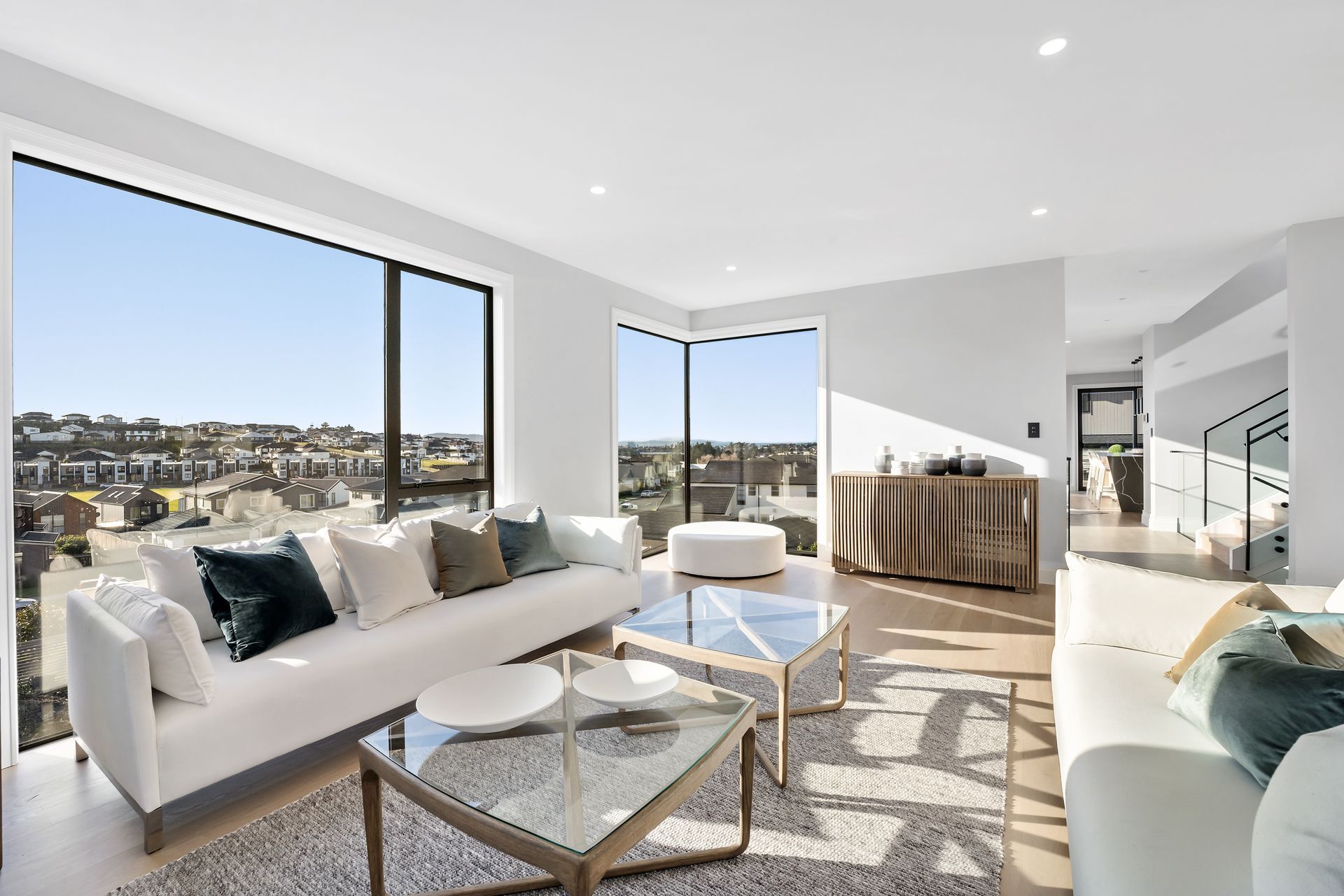 Colonial Drive, Silverdale