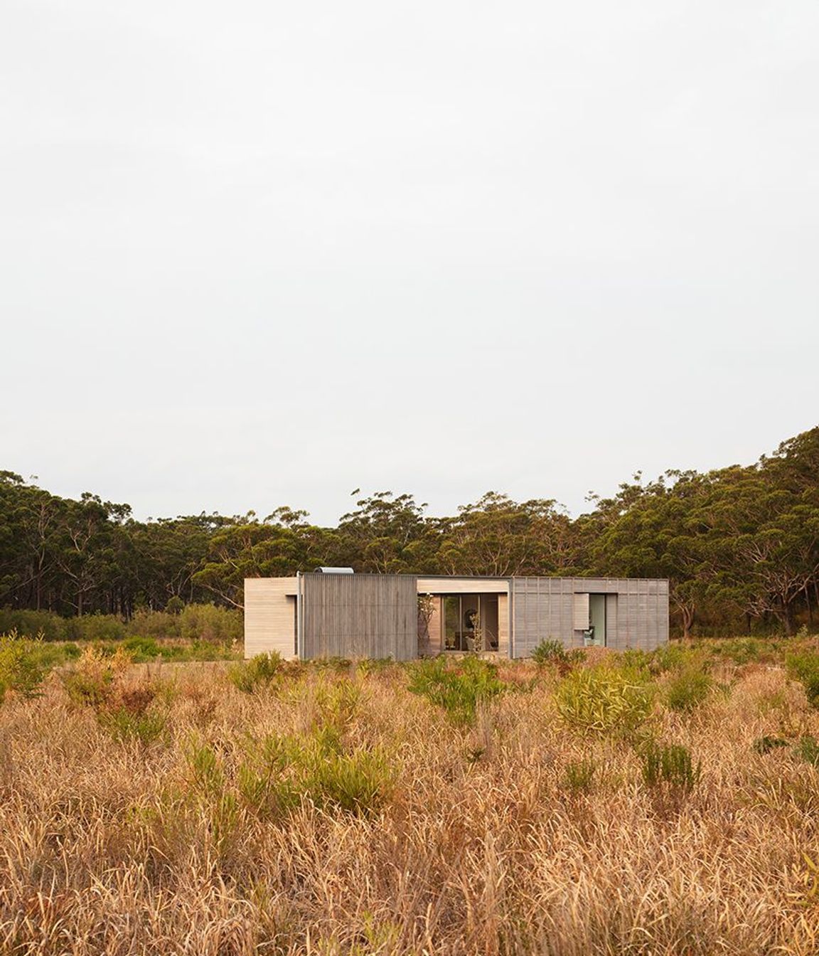 Courtyard House for Fabprefab