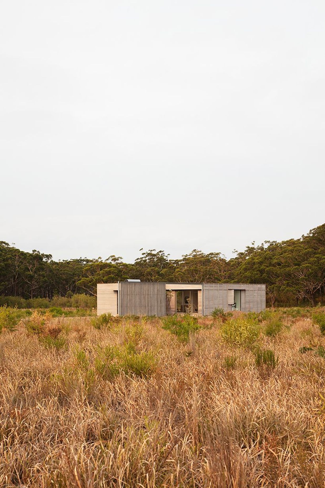 Courtyard House for Fabprefab
