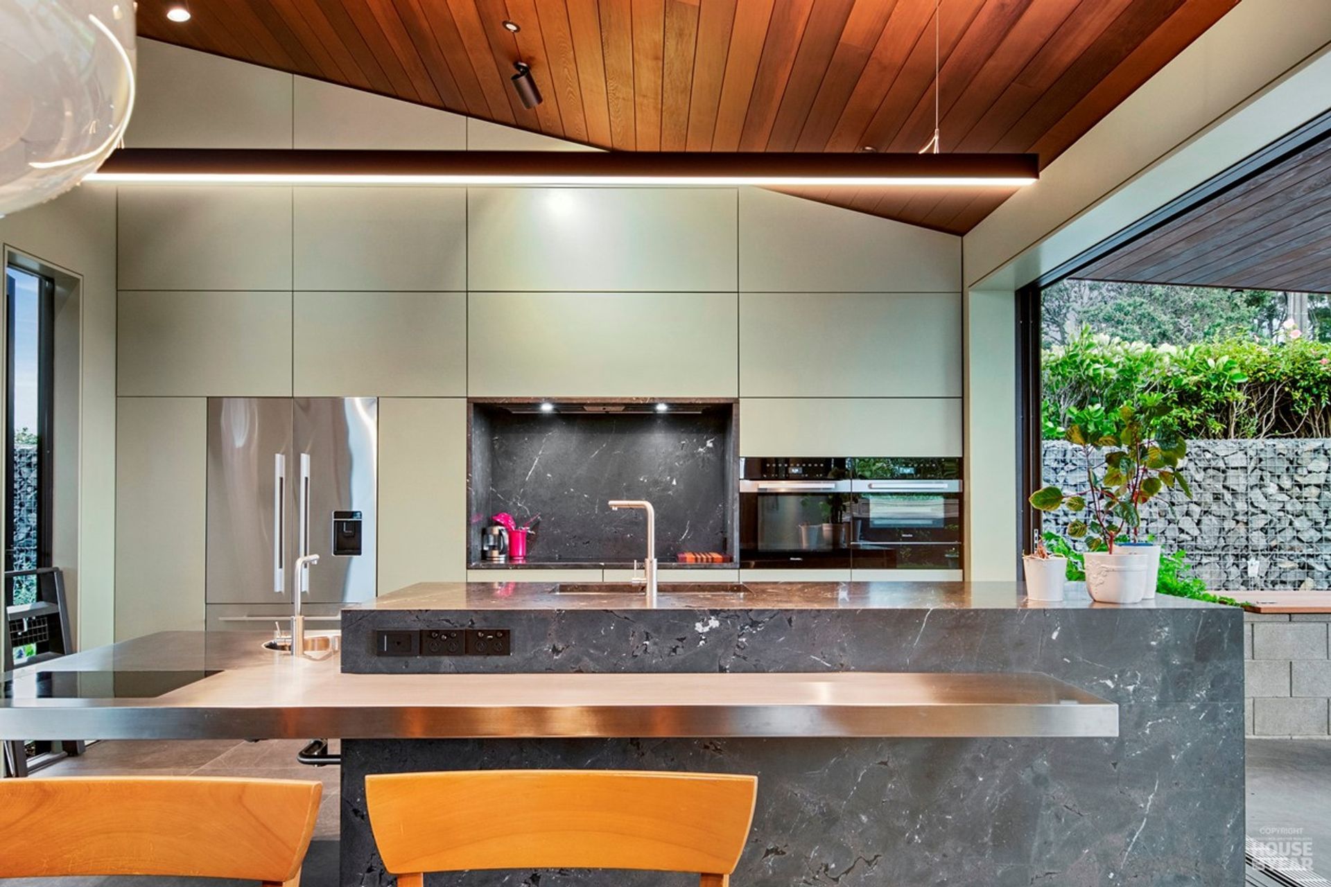 Quadro 669 Pull Out Kitchen Mixers