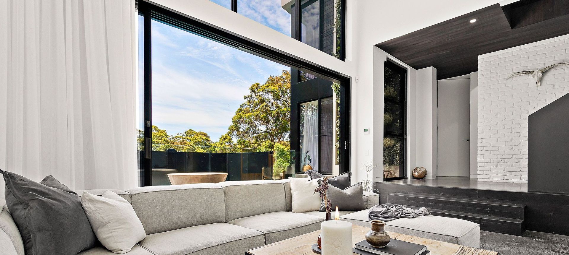 View Street, Merewether banner