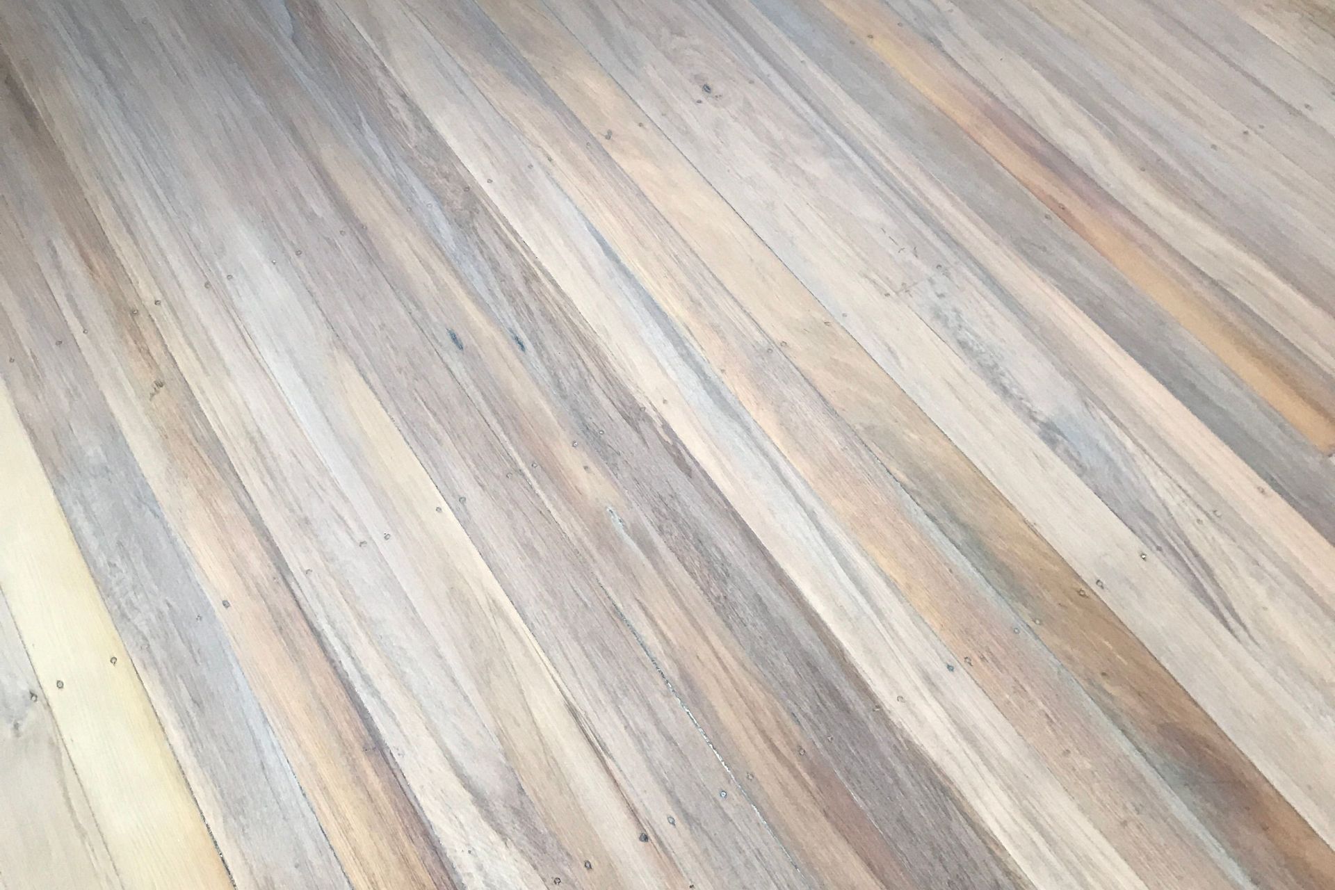 Random Carpentry by QBS