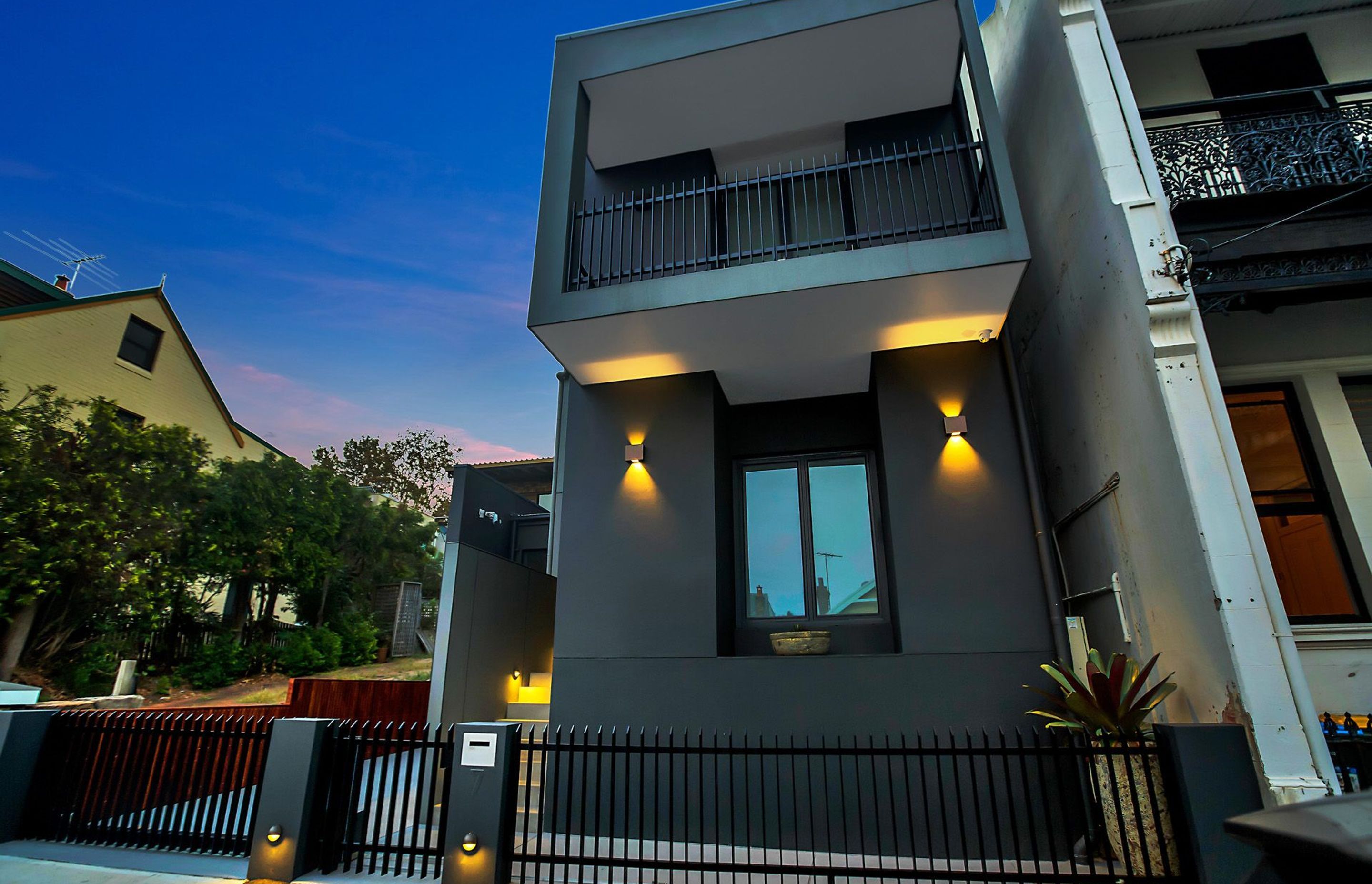 ##BALMAIN EAST
