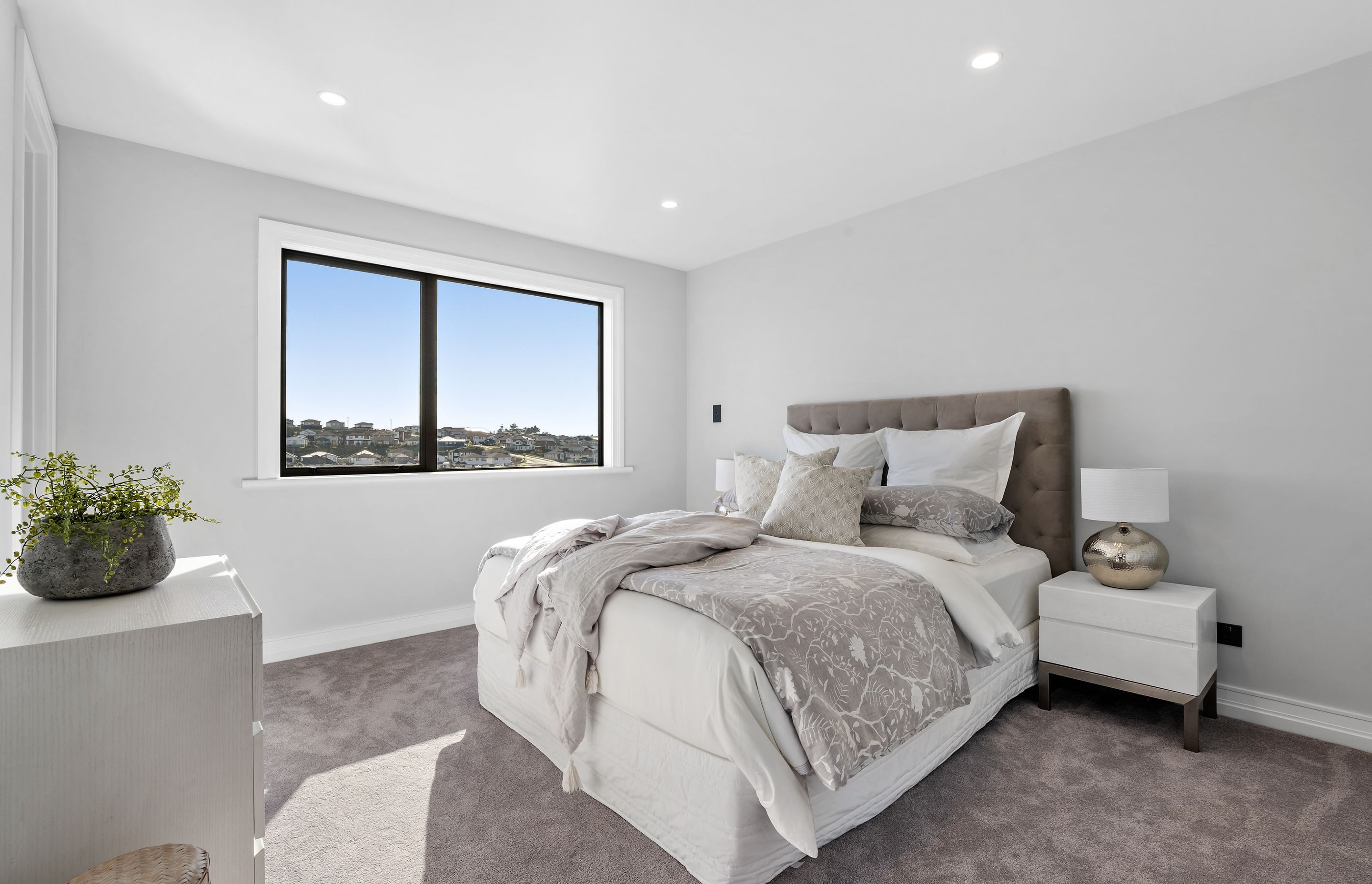 Colonial Drive, Silverdale