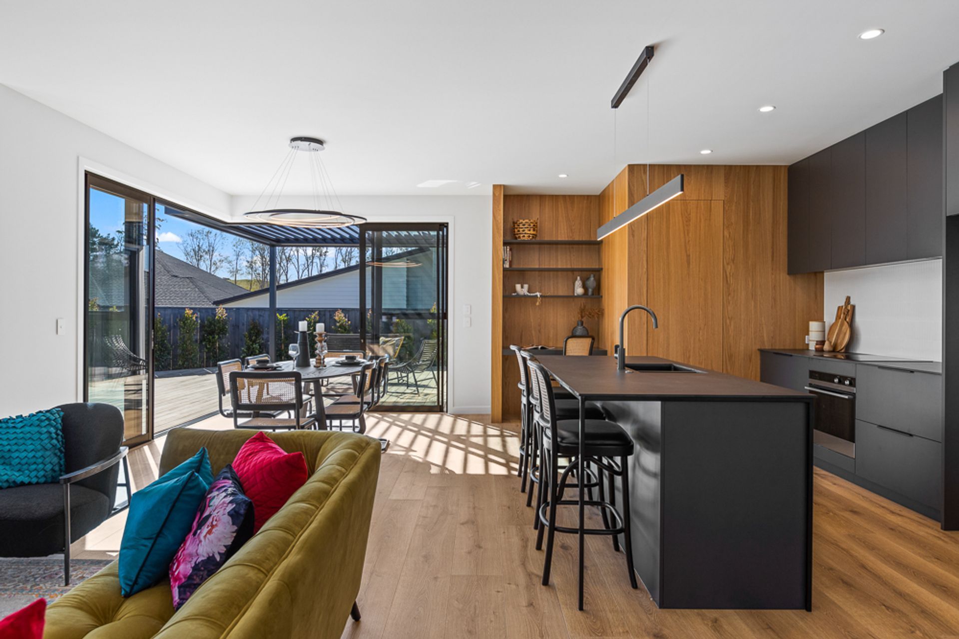 Black steel island, Dekton + Oak