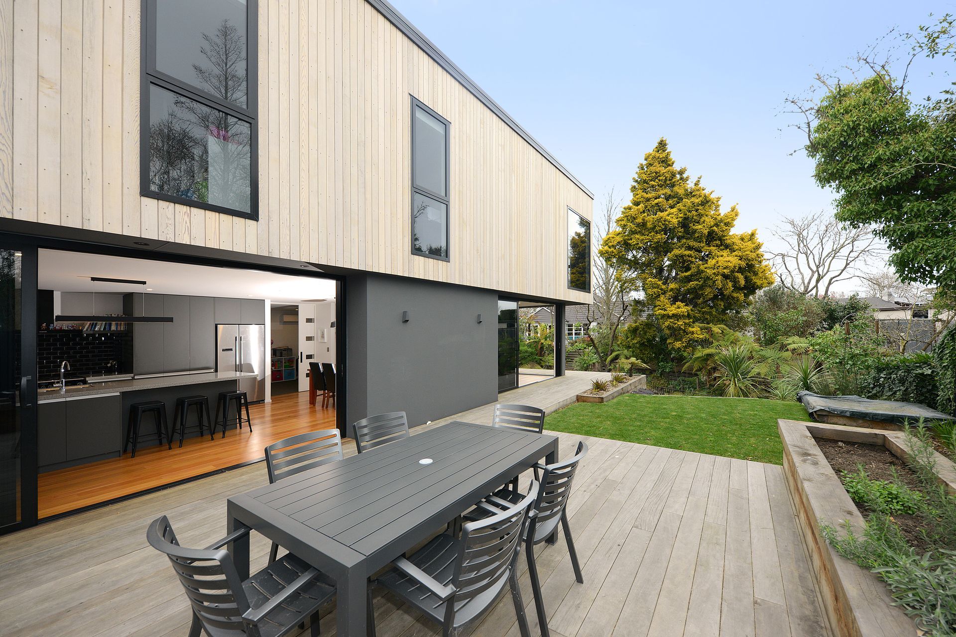Luxury Townhouse in Canterbury