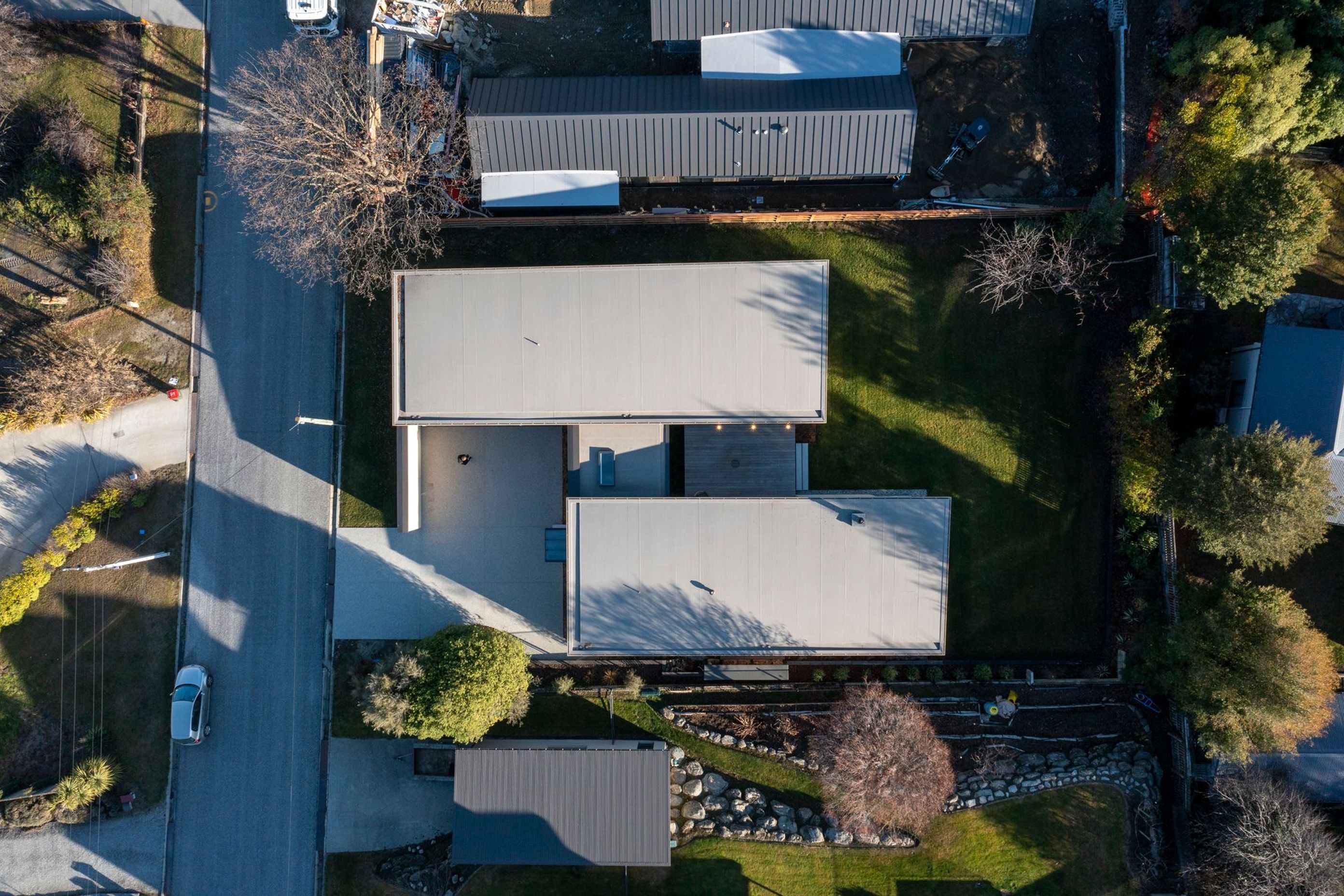 Winding Roof House