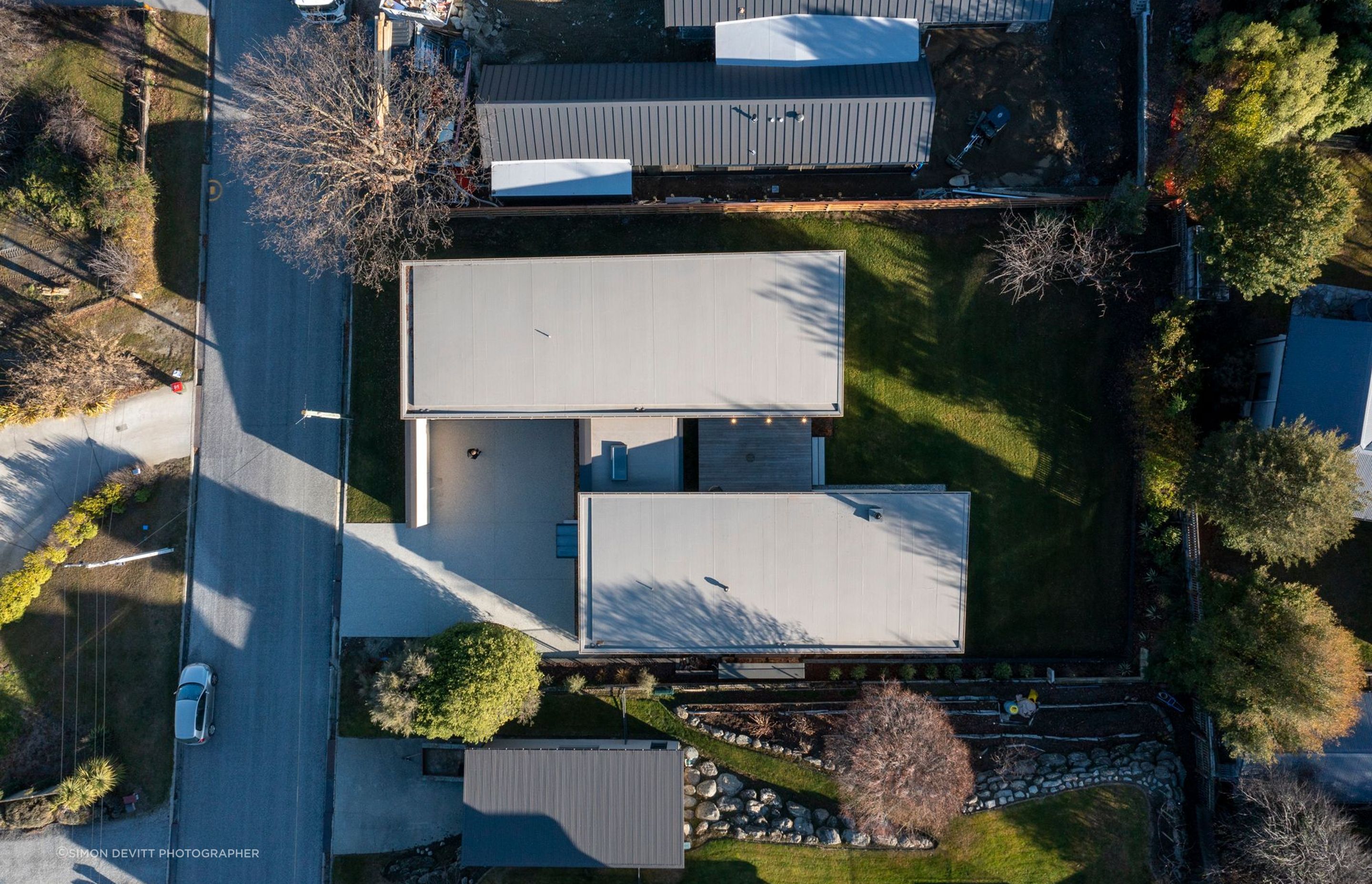 Winding Roof House