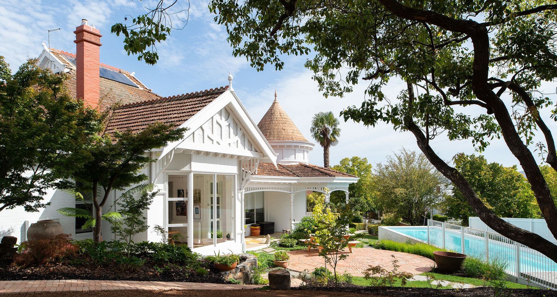 Lime Avenue Residence banner