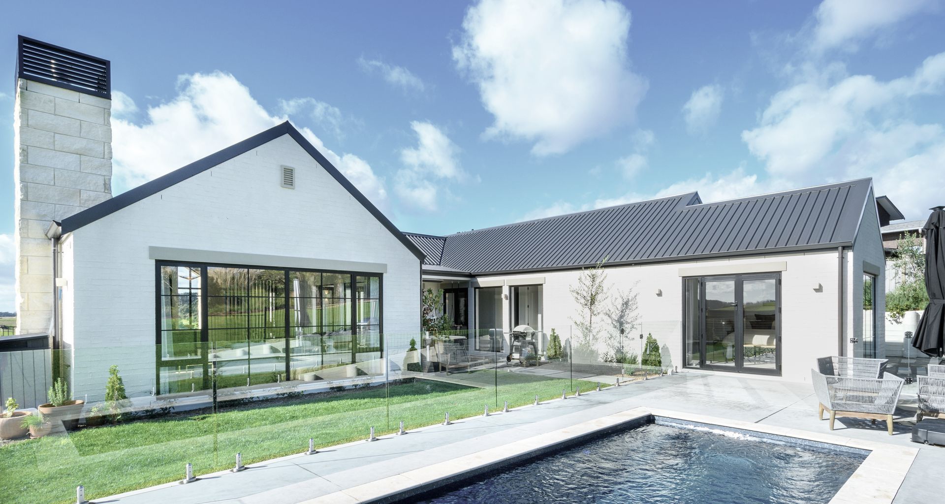 Pheasant Lane, Waimauku banner