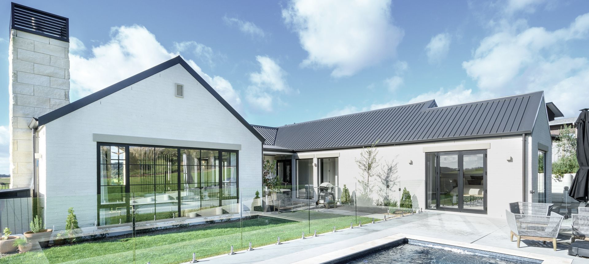 Pheasant Lane, Waimauku banner
