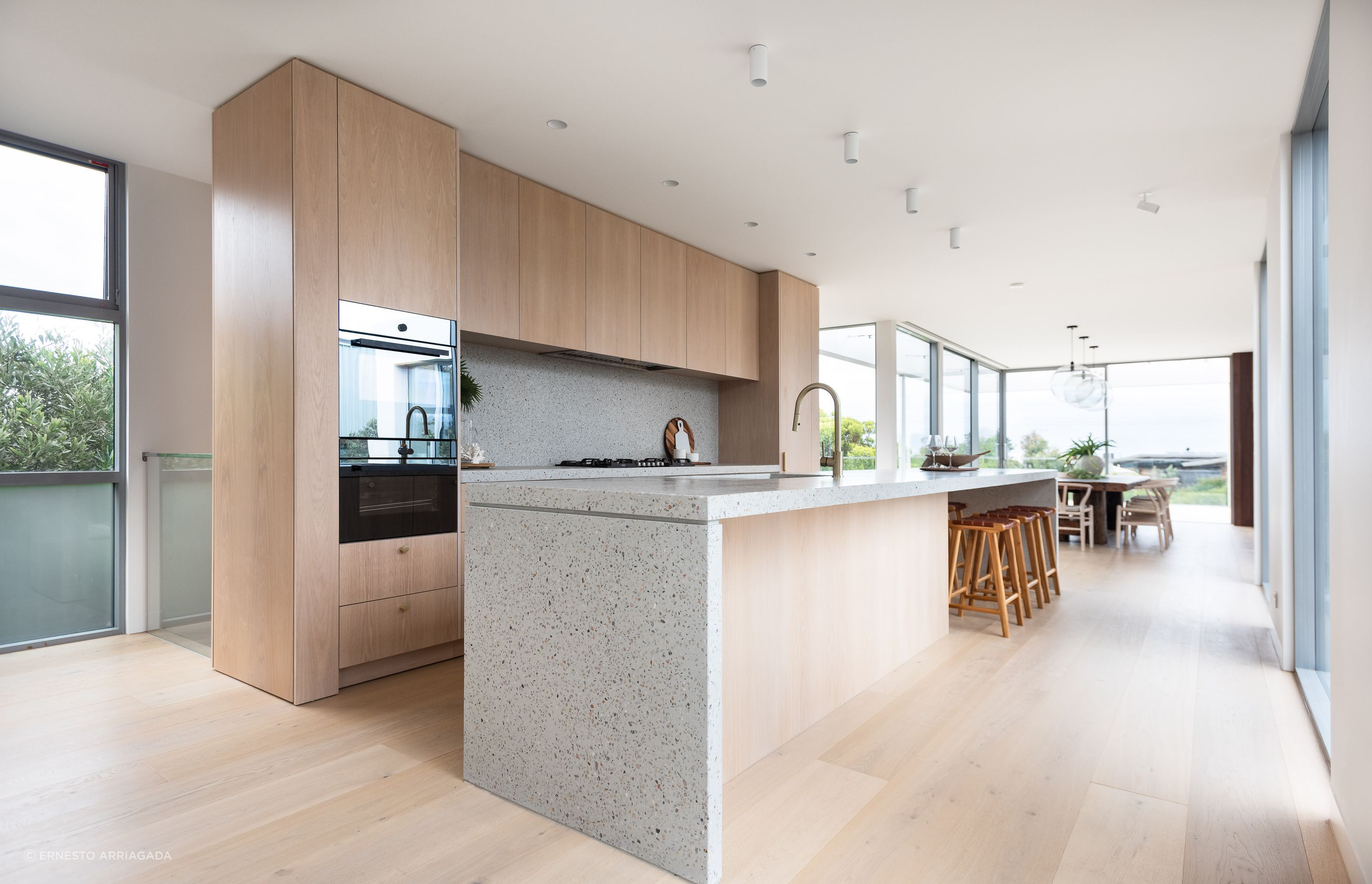 ANGLESEAHOUSE0004HIRES.JPG