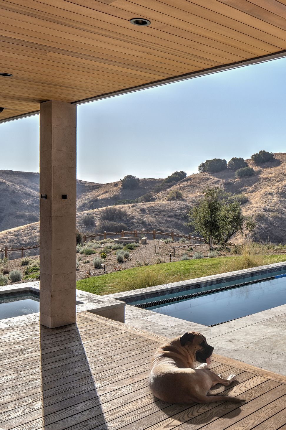 AO-HOUSEEXTERIOR-TERRACE02-ap-compressed.jpg