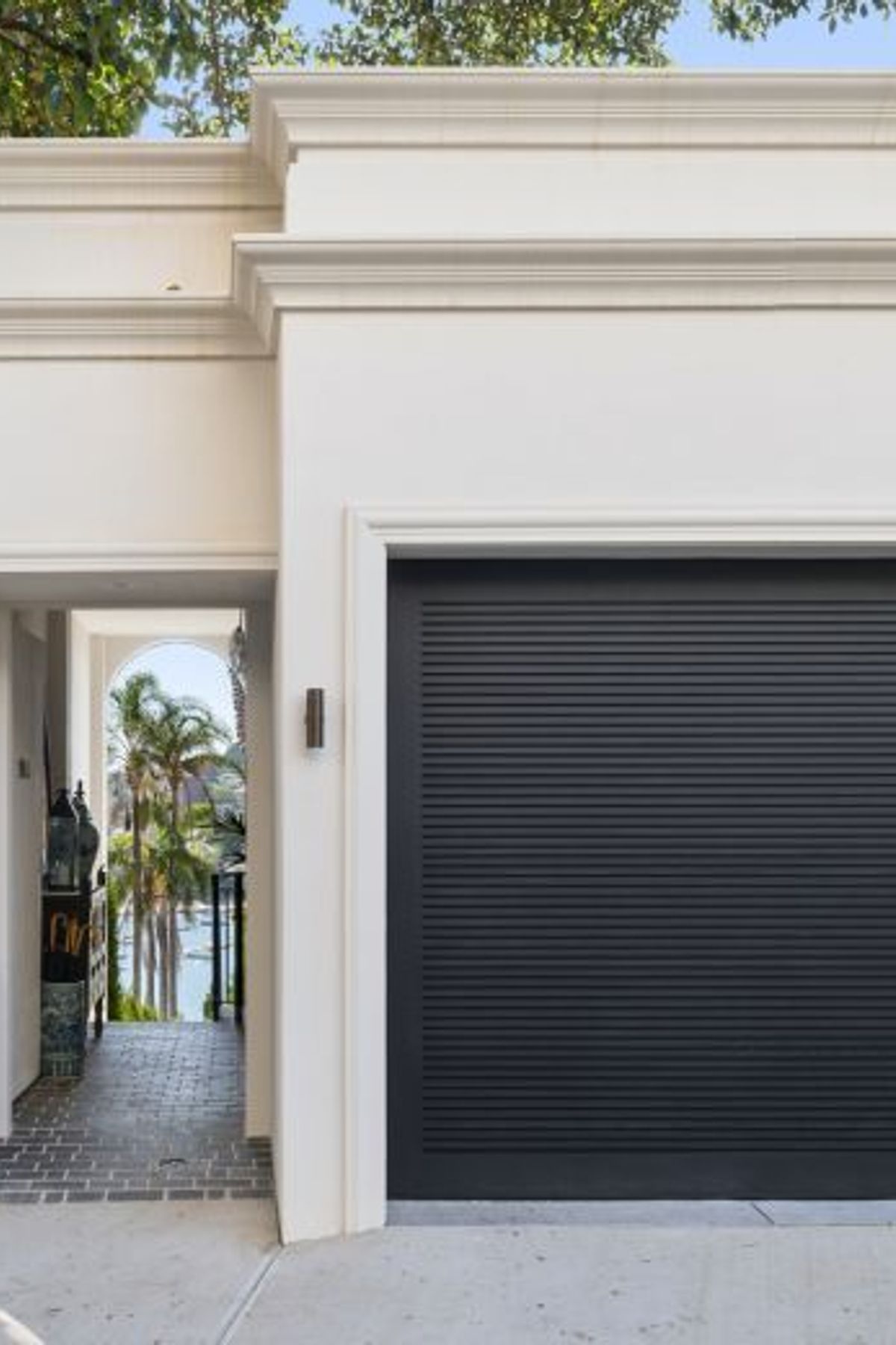 Lynda Kerry Interior Design | Andrew Barnyak Design | Charcoal Granite Cobblestones