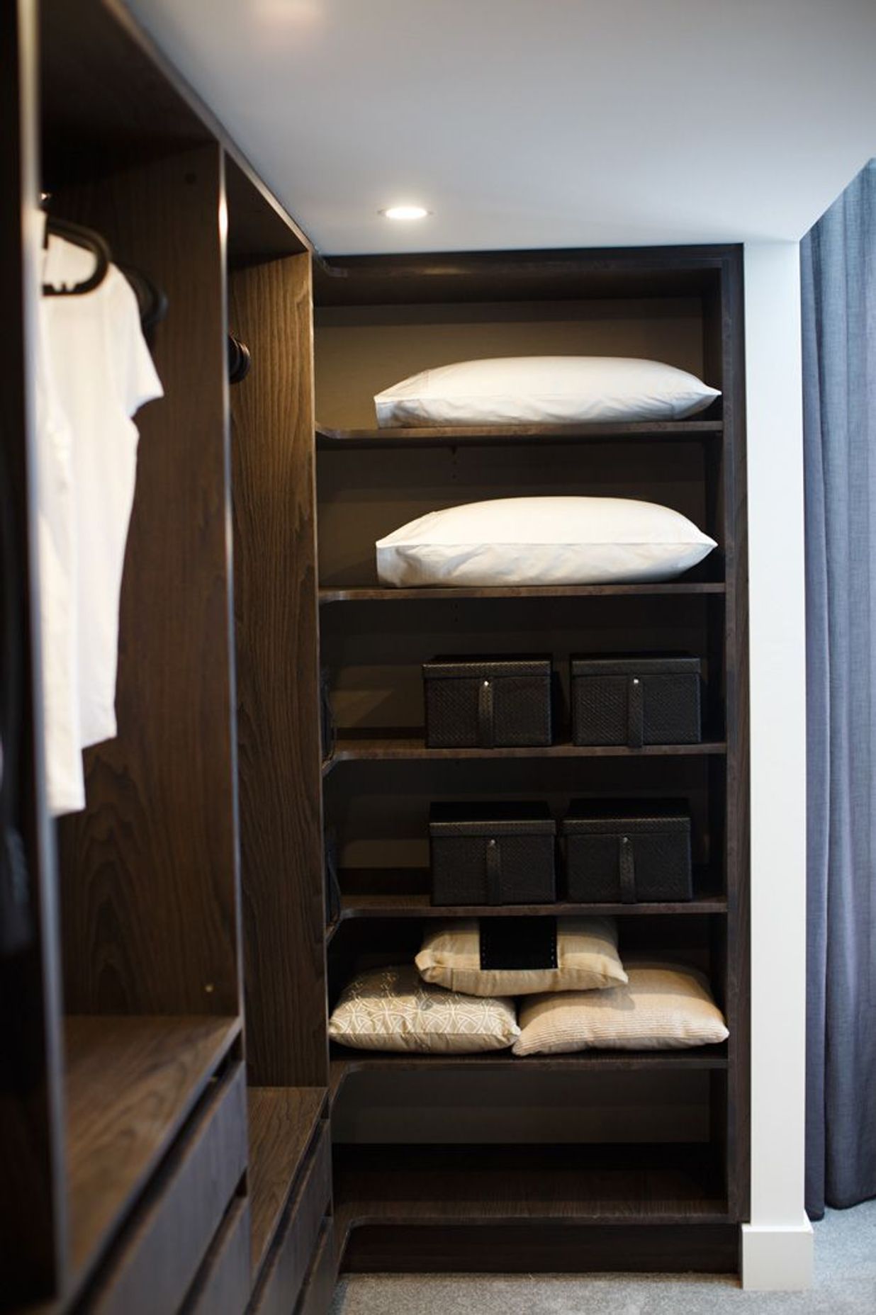 Aria Display Home
