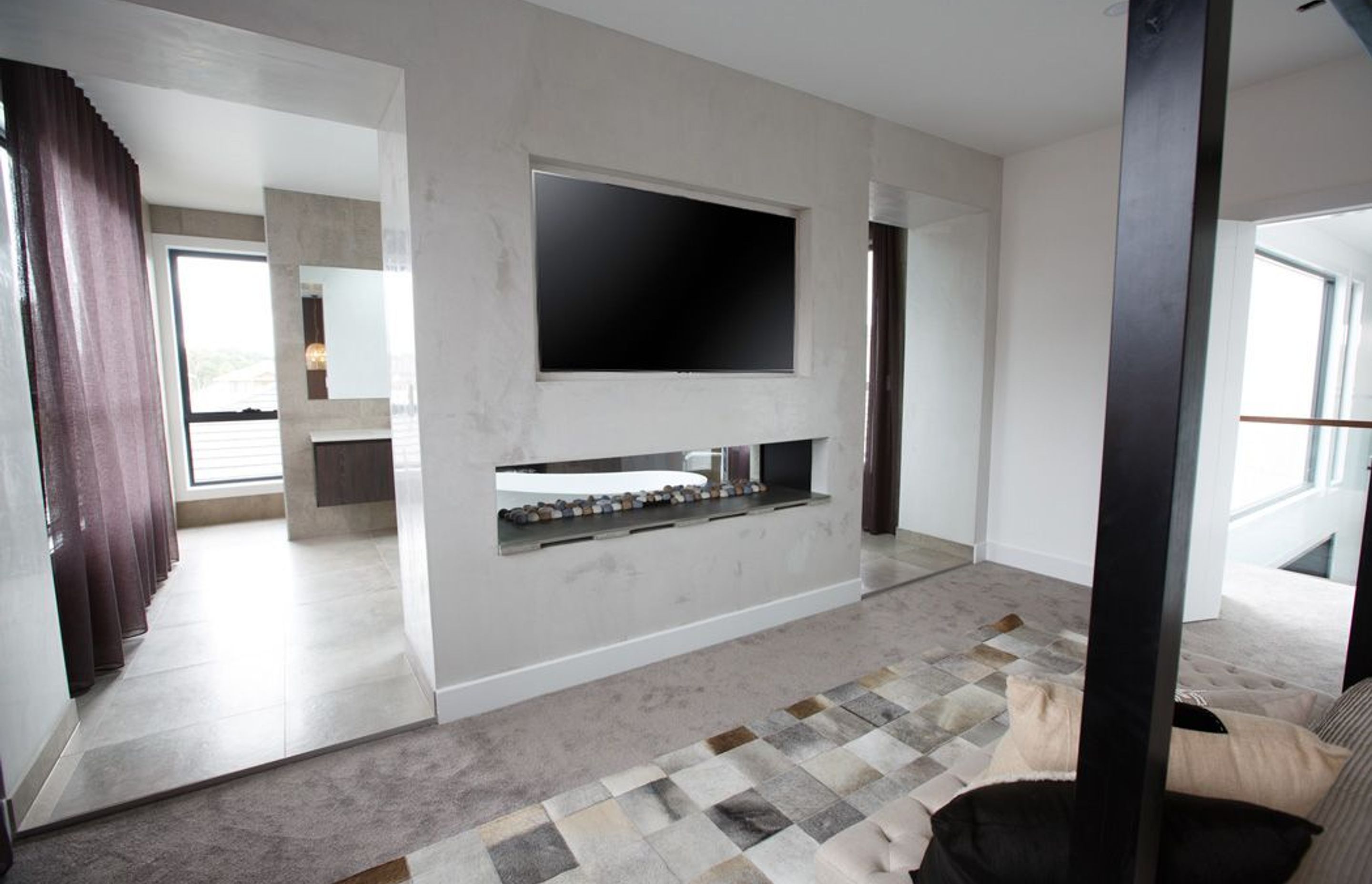Aria Display Home