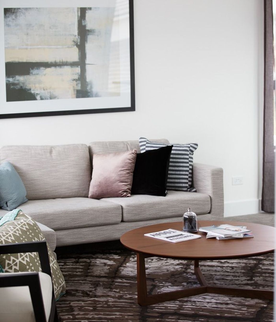 Aria Display Home