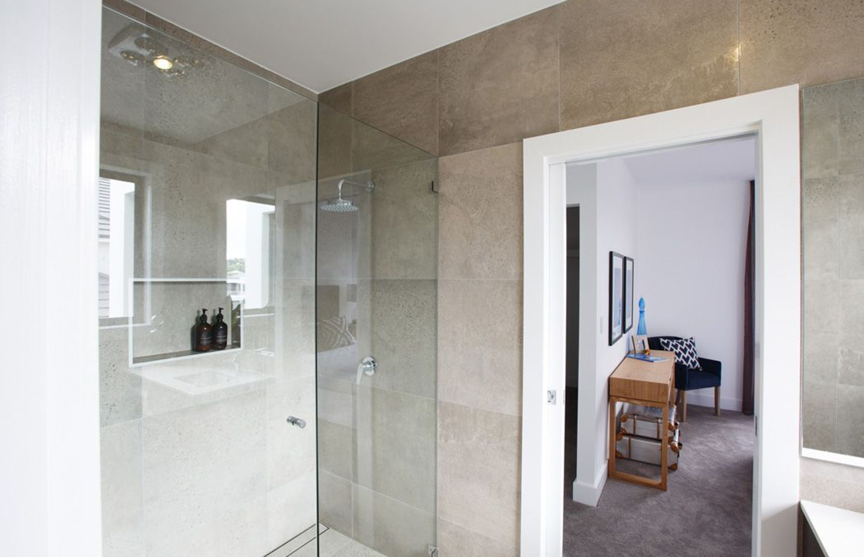 Aria Display Home