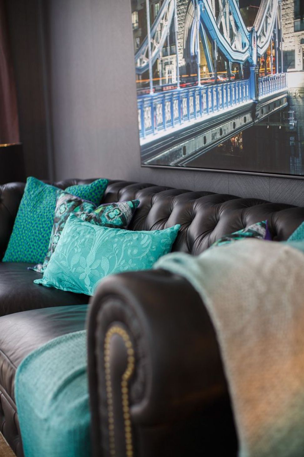 Aria Display Home