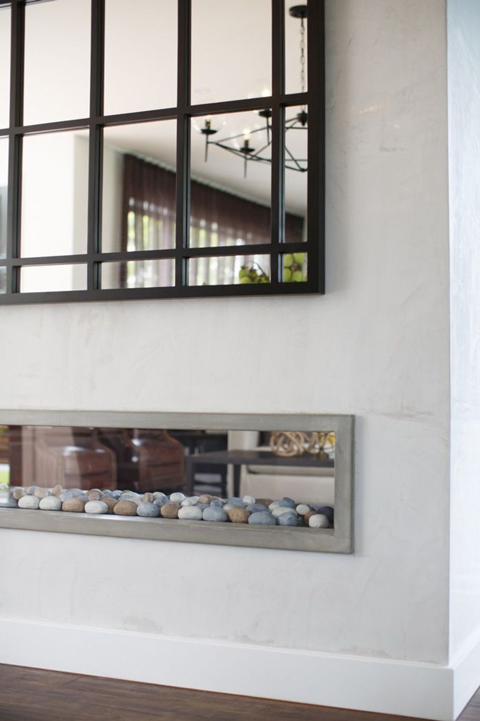 Aria Display Home