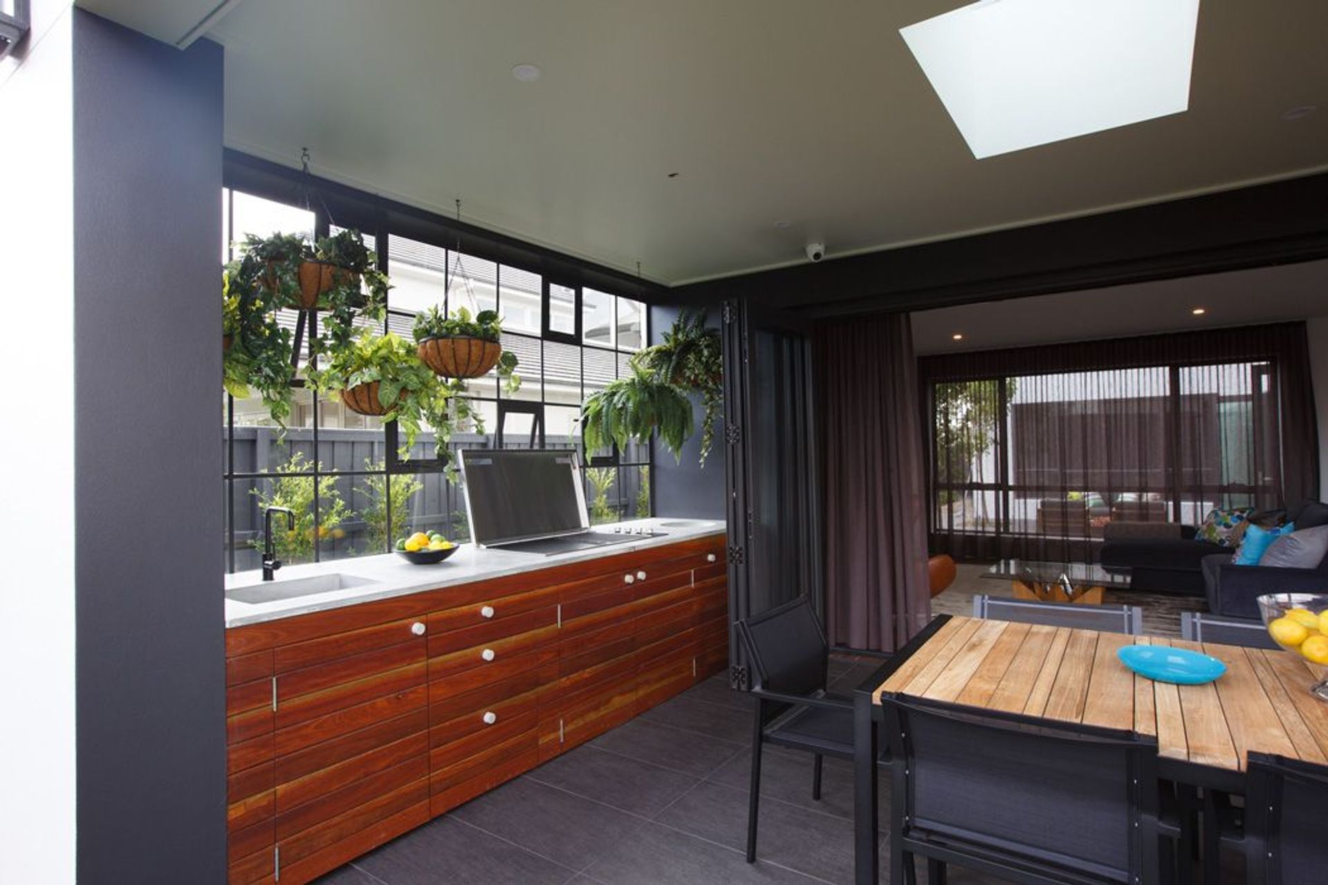 Aria Display Home